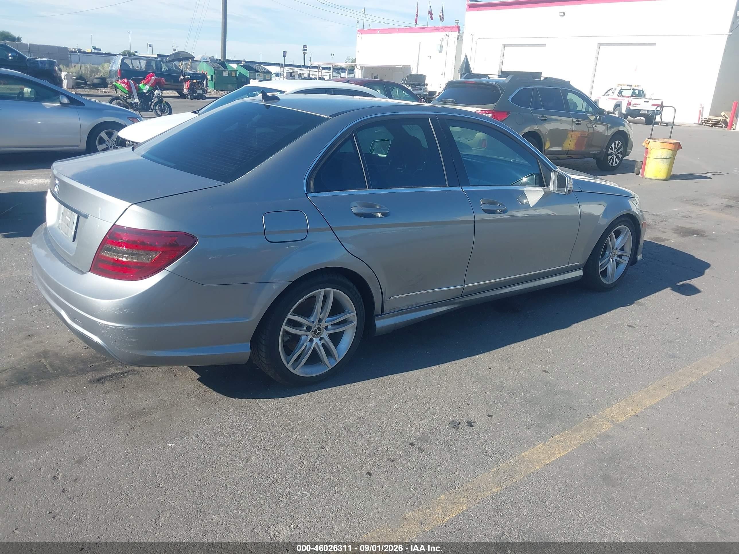 2013 Mercedes-benz C 250 Sport Silver vin: WDDGF4HB5DR271413