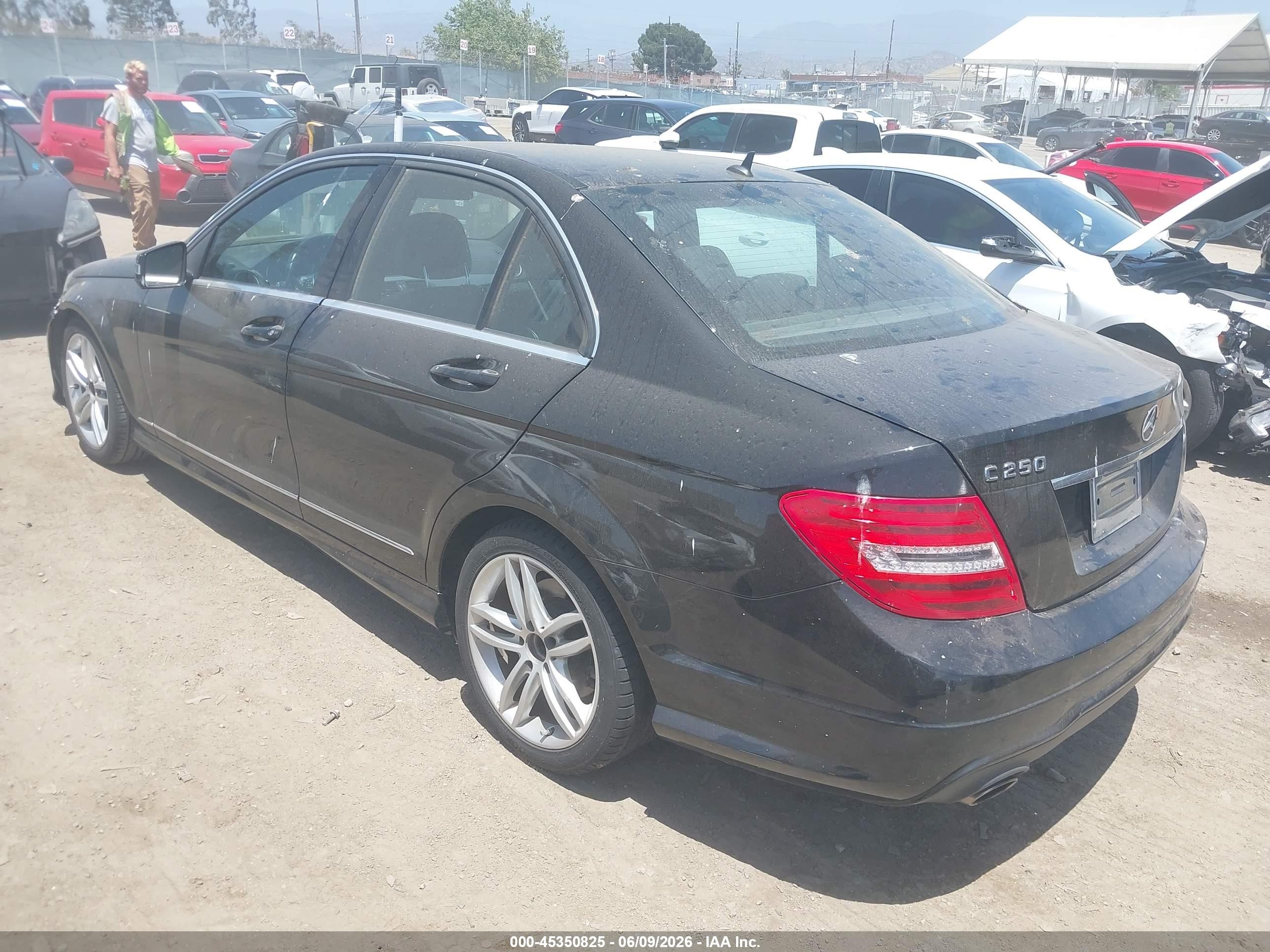 2013 Mercedes-benz C 250 Sport Black vin: WDDGF4HB5DR271721