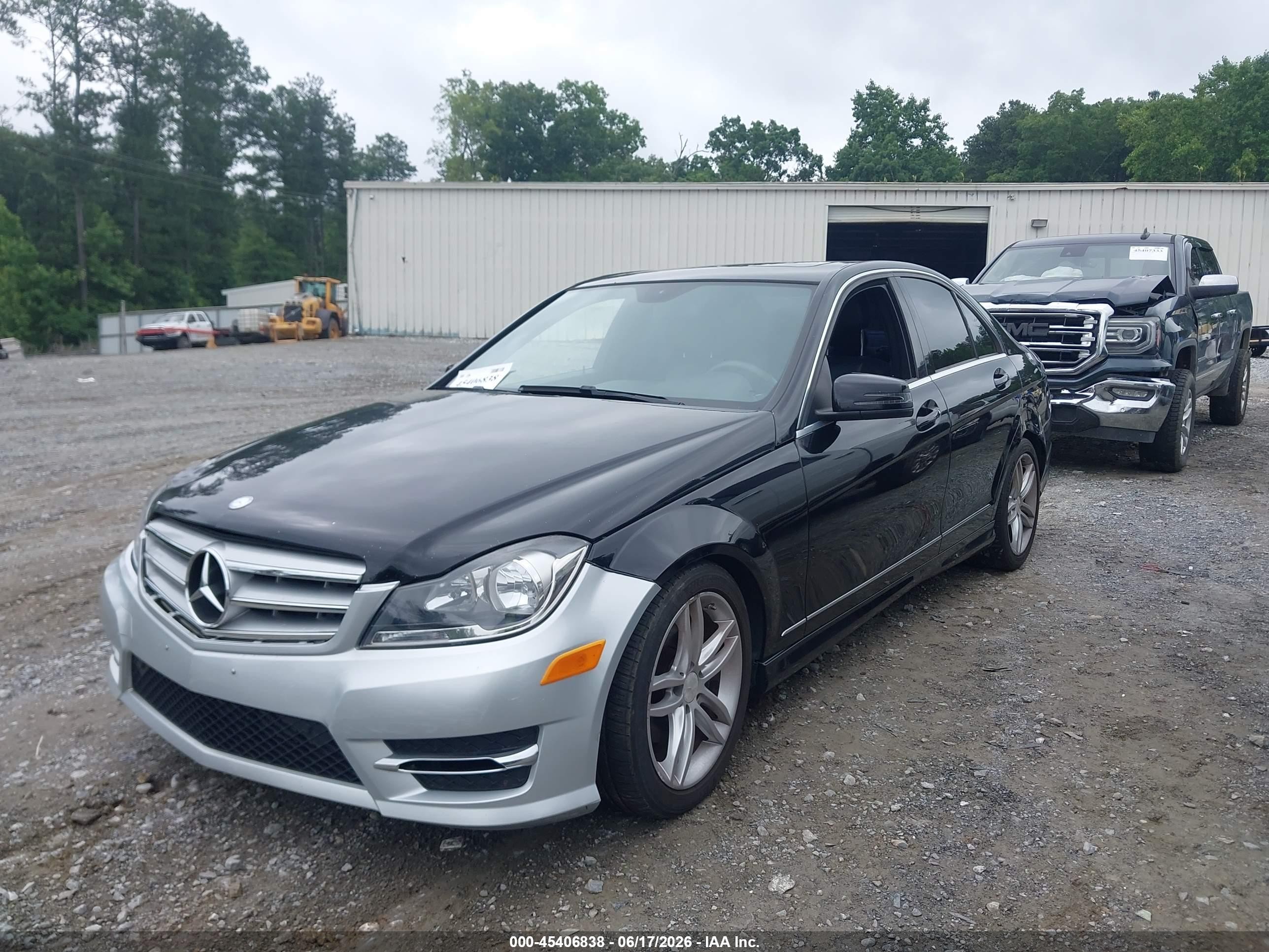 2013 Mercedes-benz C 250 Sport Черный vin: WDDGF4HB5DR277809
