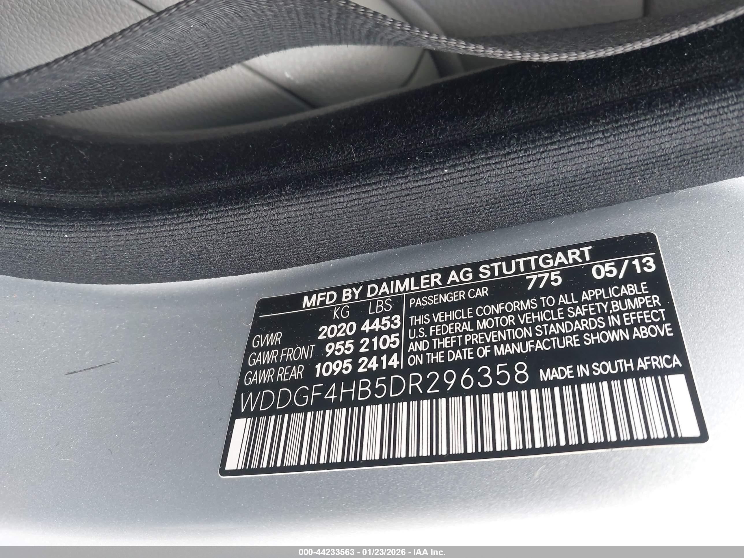 2013 Mercedes-benz C 250 Sport Silver vin: WDDGF4HB5DR296358