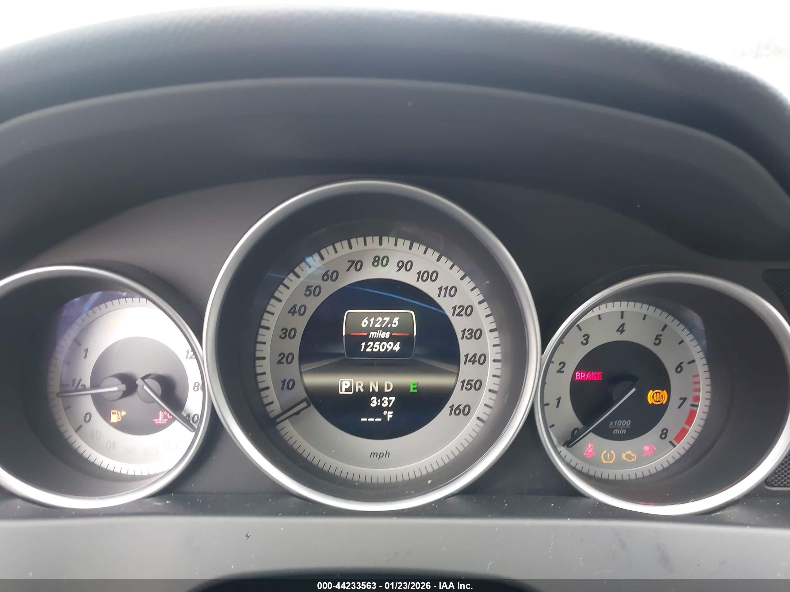 2013 Mercedes-benz C 250 Sport Silver vin: WDDGF4HB5DR296358