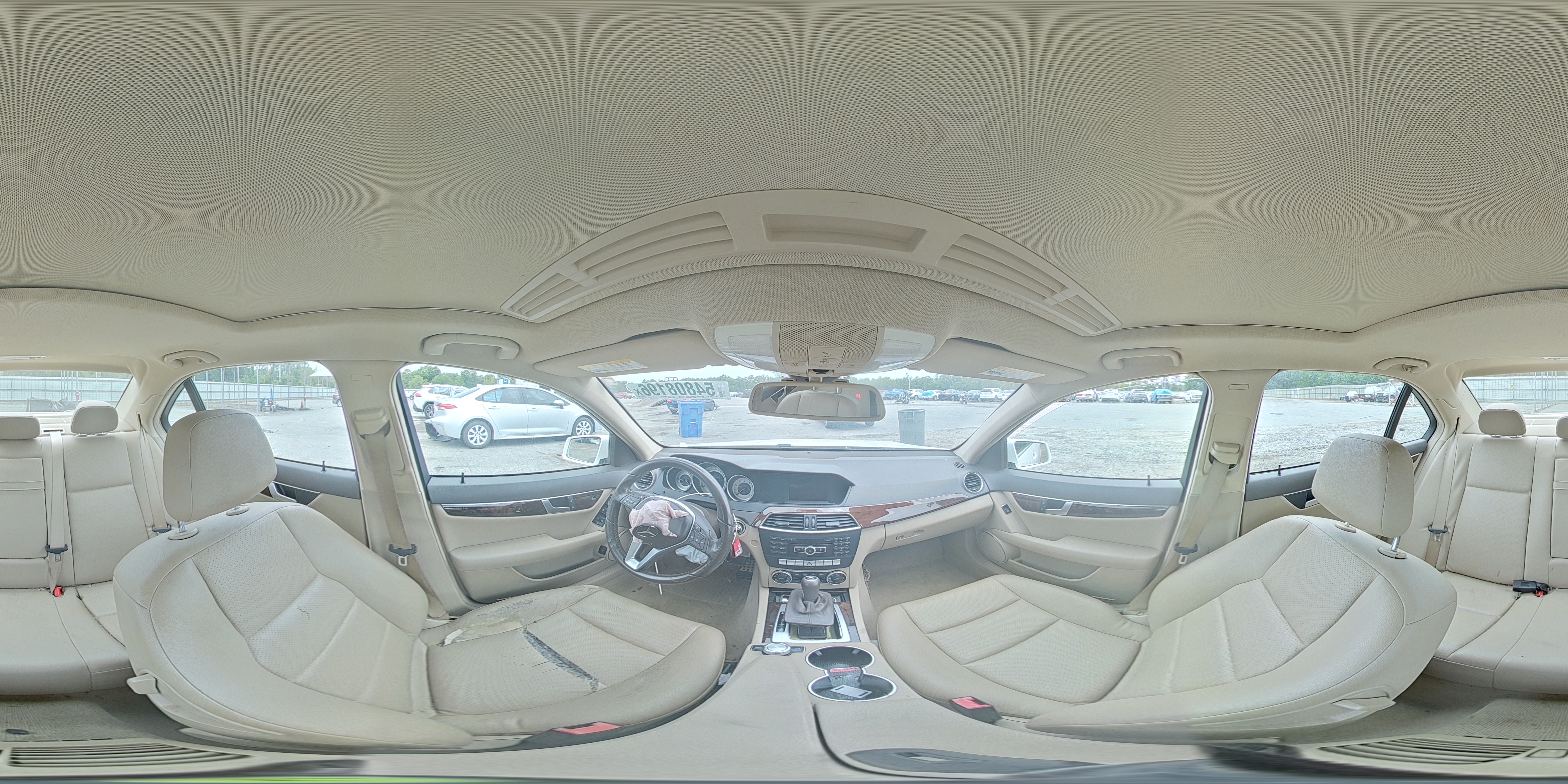 2013 Mercedes-benz C 250 White vin: WDDGF4HB5DR297106