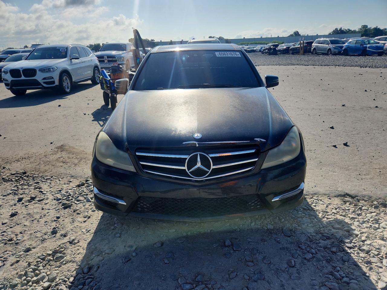 2014 Mercedes-benz C 250 Black vin: WDDGF4HB5EA952090