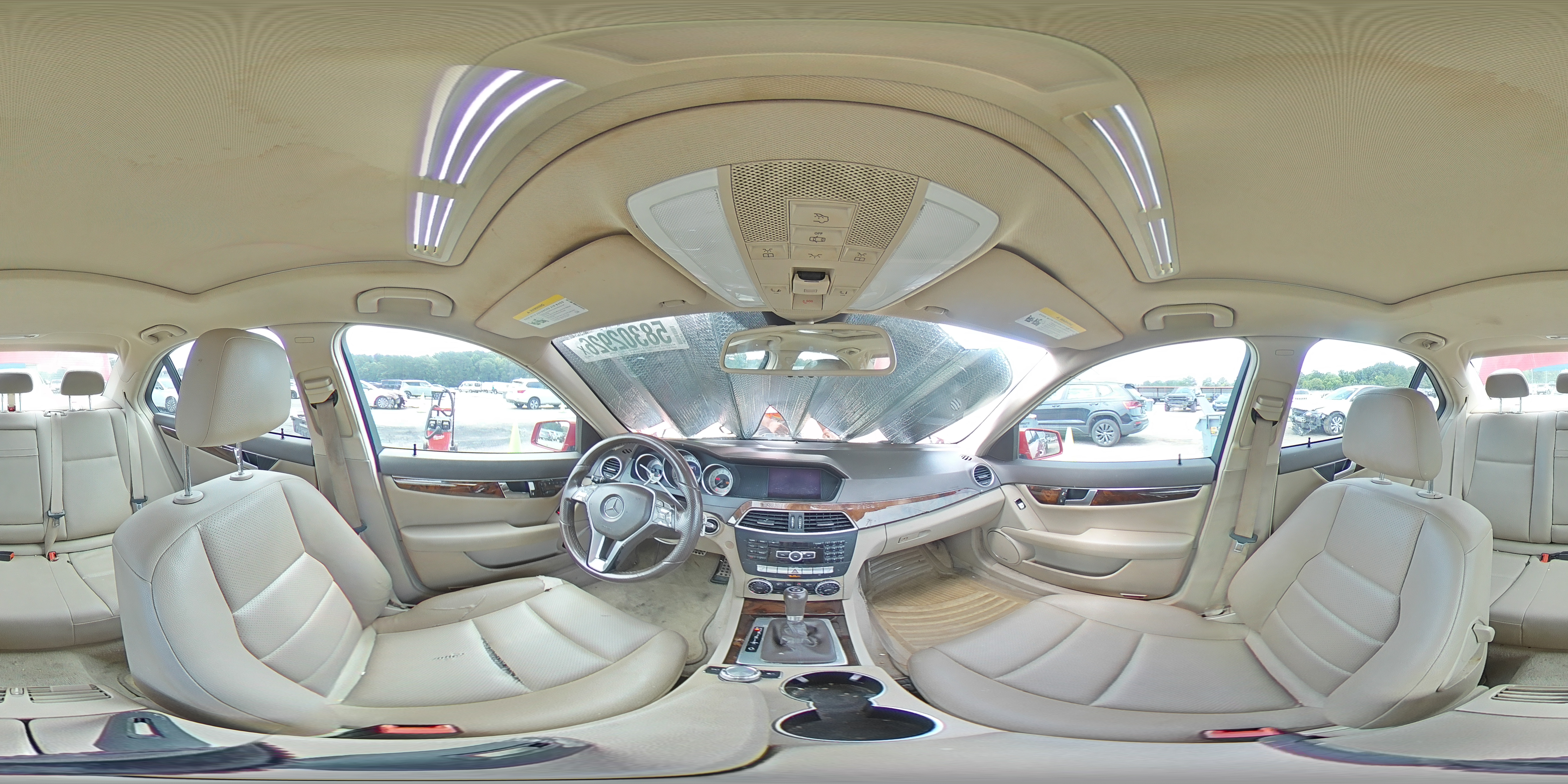 2014 Mercedes-benz C 250 Красный vin: WDDGF4HB5EA959377