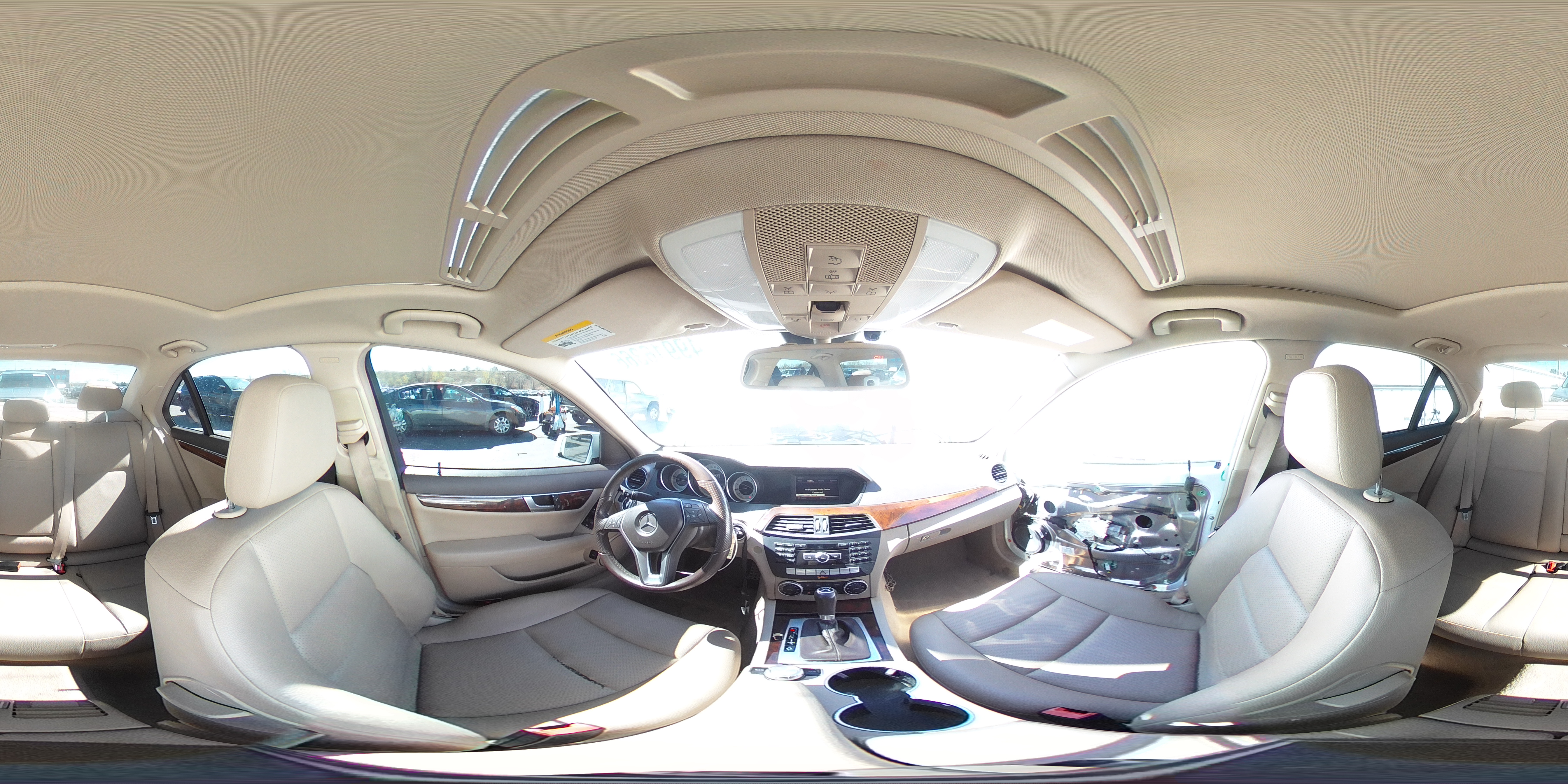 2014 Mercedes-benz C 250 White vin: WDDGF4HB5EA963316