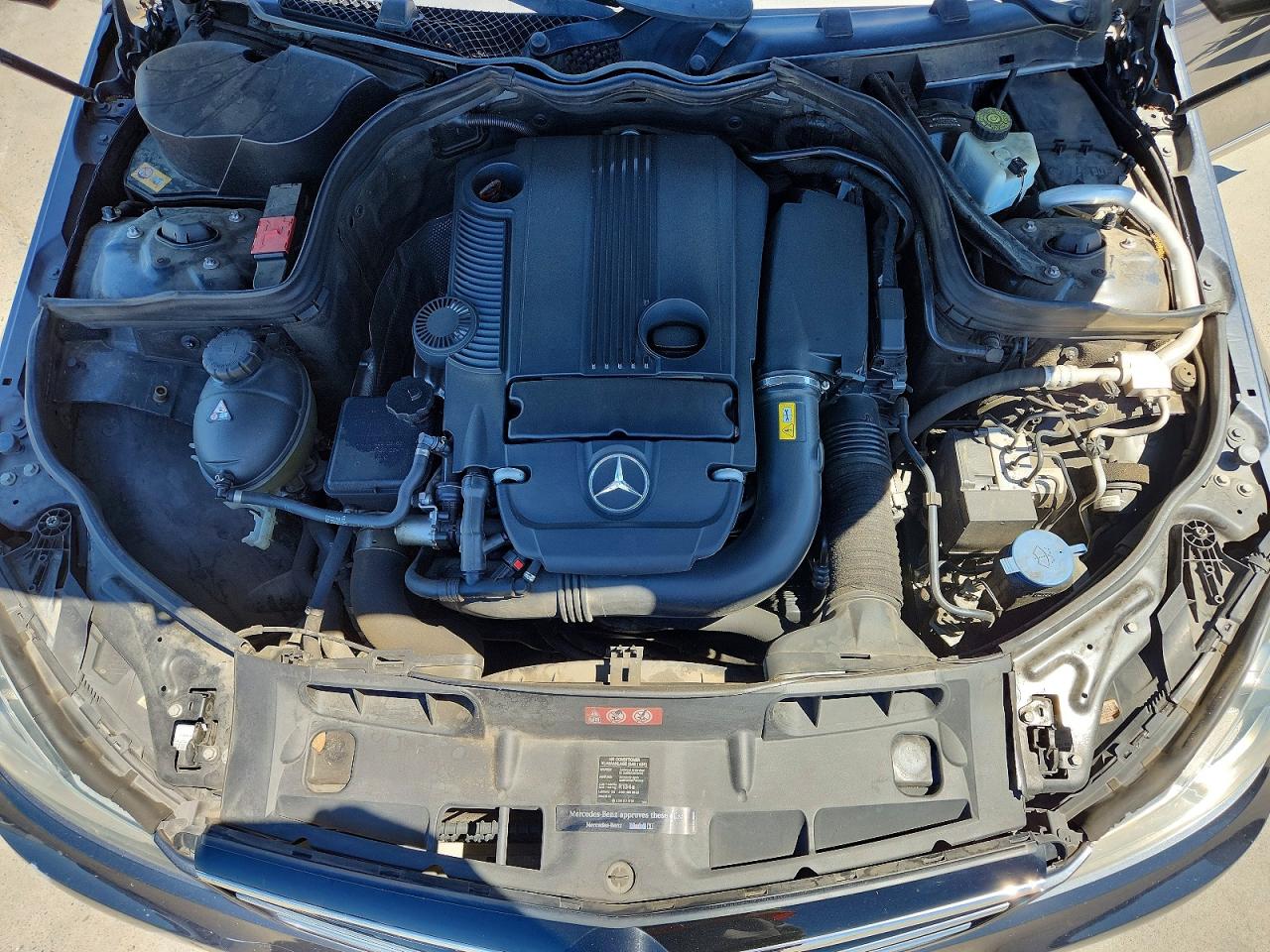 2014 Mercedes-benz C 250 Charcoal vin: WDDGF4HB5EG225254