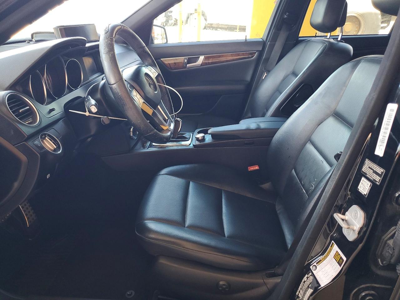 2014 Mercedes-benz C 250 Black vin: WDDGF4HB5EG253751