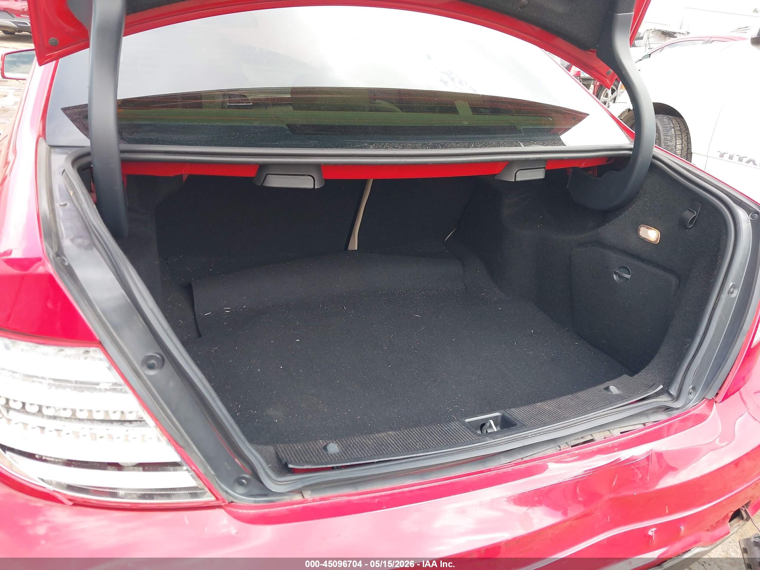 2014 Mercedes-benz C 250 Sport Red vin: WDDGF4HB5ER308462
