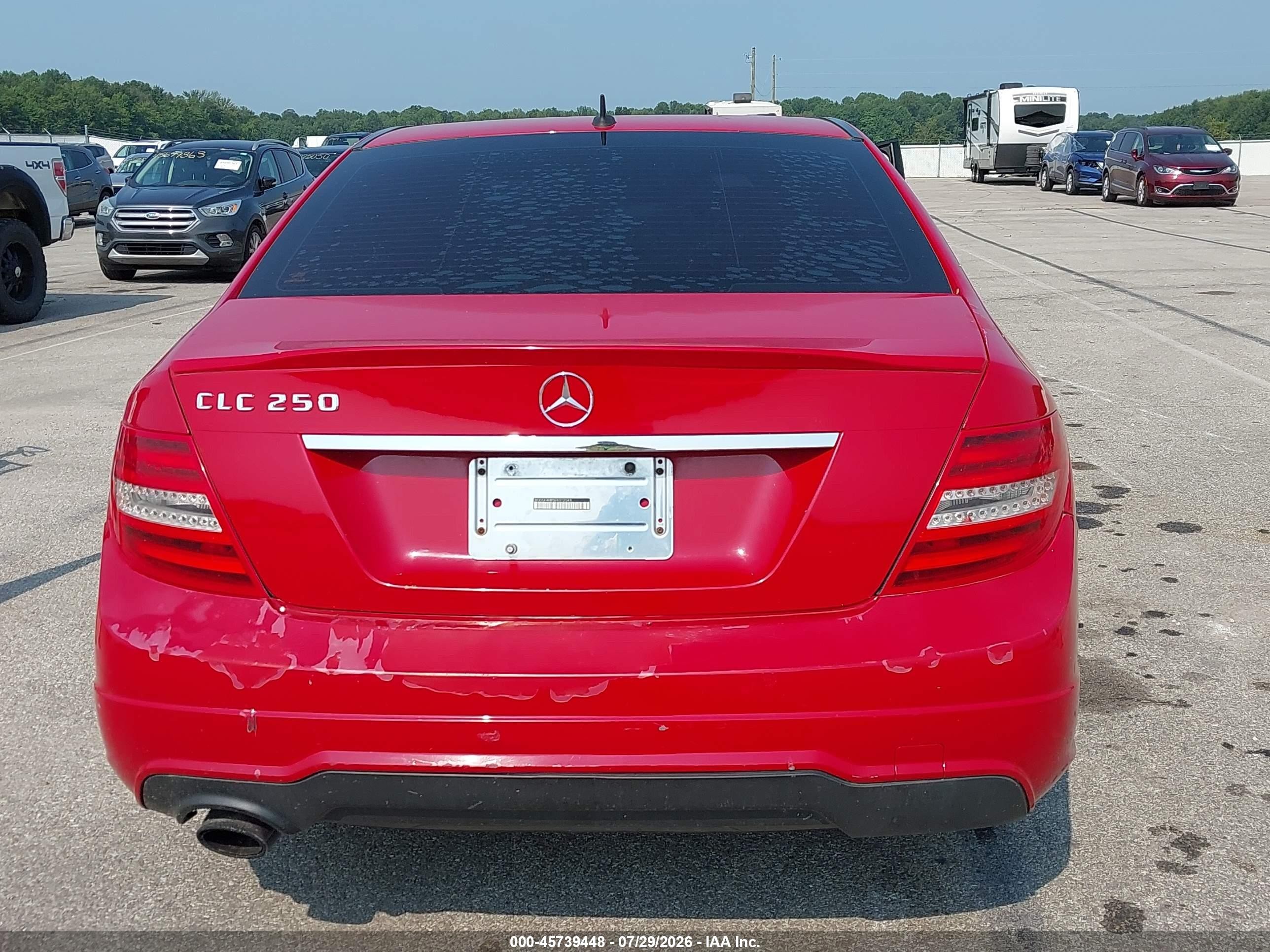 2014 Mercedes-benz C 250 Sport Red vin: WDDGF4HB5ER312043