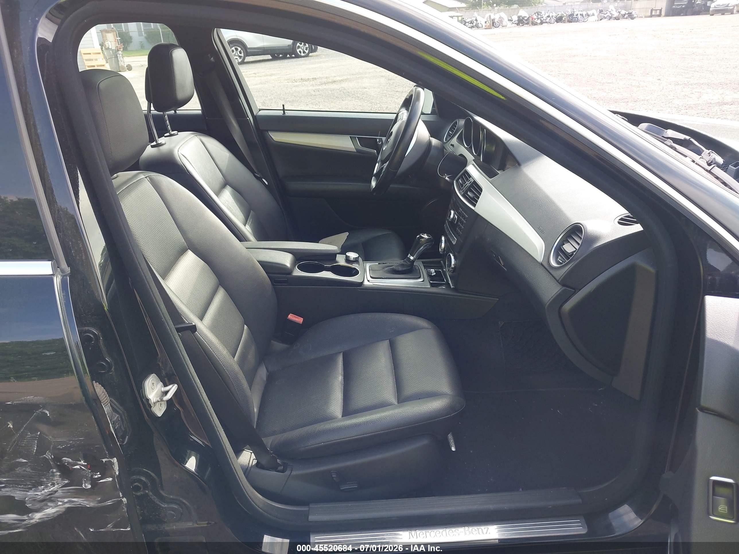 2012 Mercedes-benz C 250 Luxury/sport Black vin: WDDGF4HB6CA655360