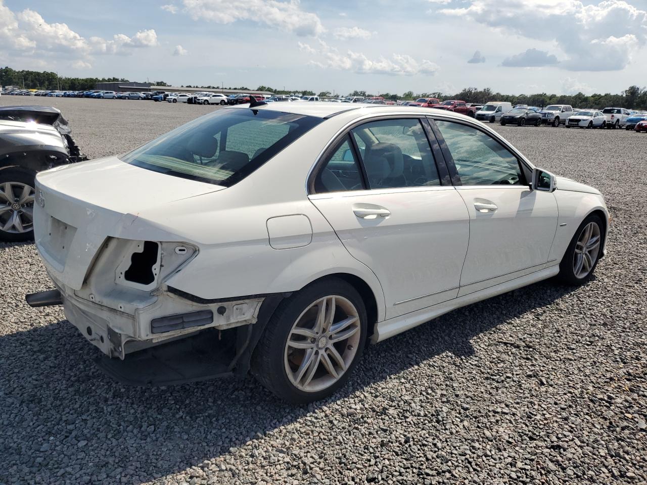 2012 Mercedes-benz C 250 White vin: WDDGF4HB6CA729473