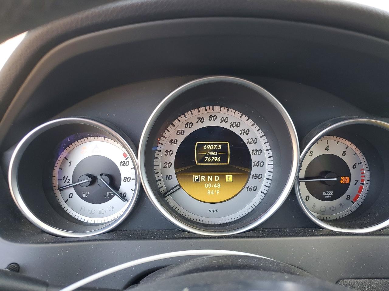 2012 Mercedes-benz C 250 Серый vin: WDDGF4HB6CR201191