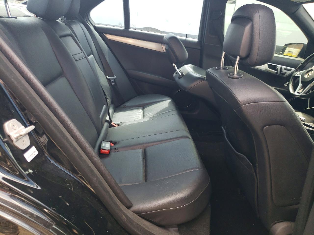 2012 Mercedes-benz C 250 Black vin: WDDGF4HB6CR237012
