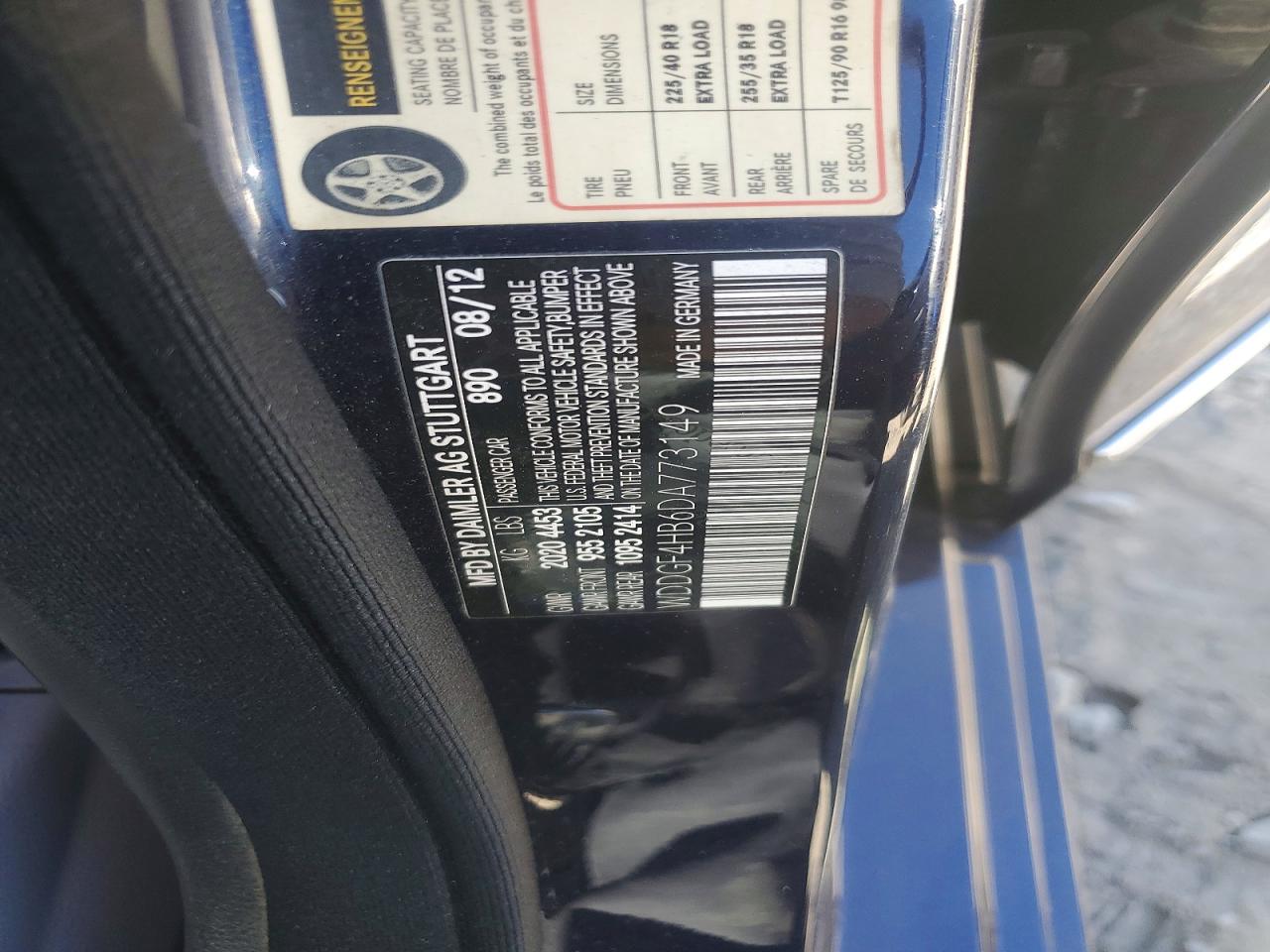 2013 Mercedes-benz C 250 Blue vin: WDDGF4HB6DA773149