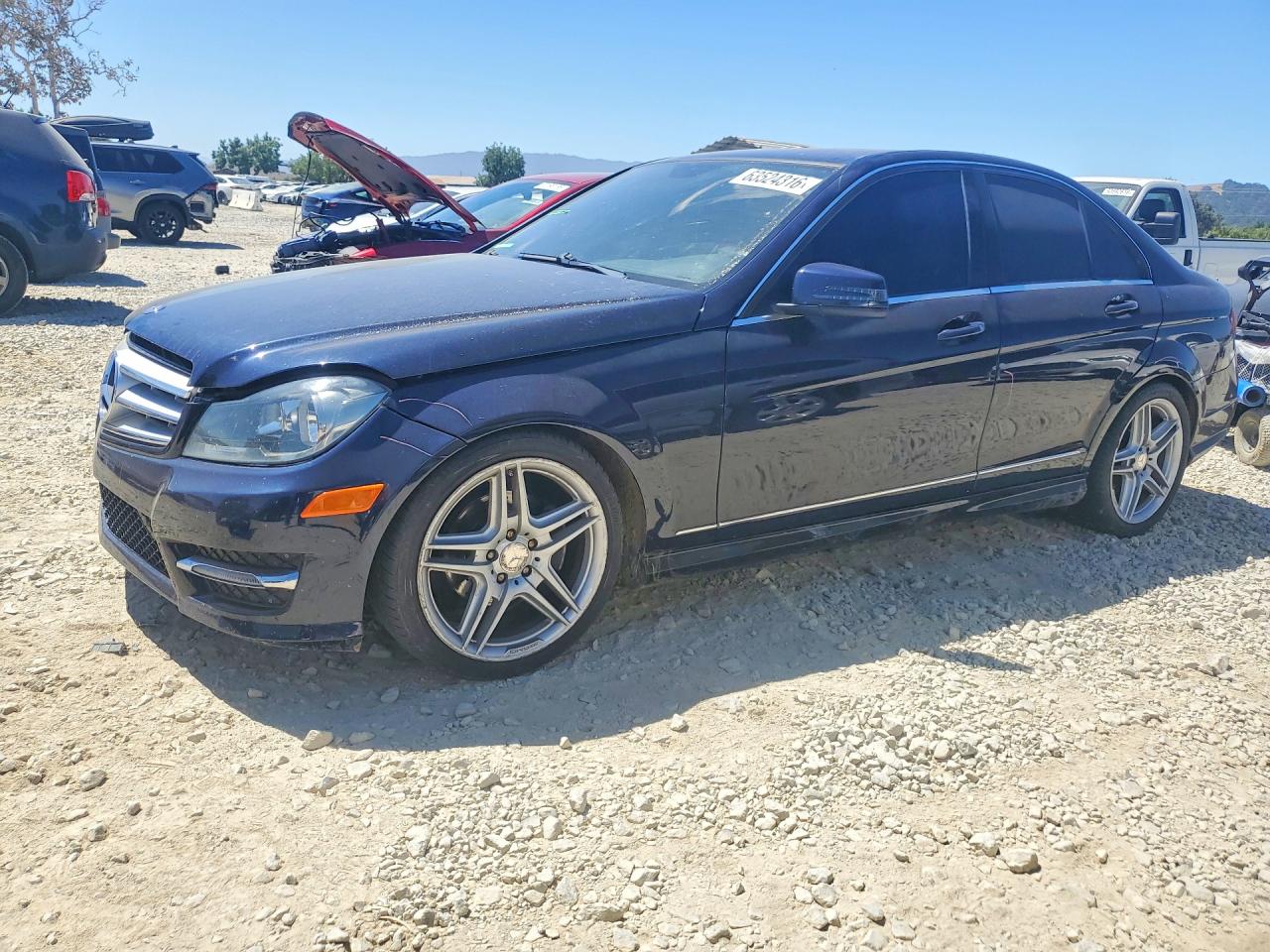 2013 Mercedes-benz C 250 Blue vin: WDDGF4HB6DA773149