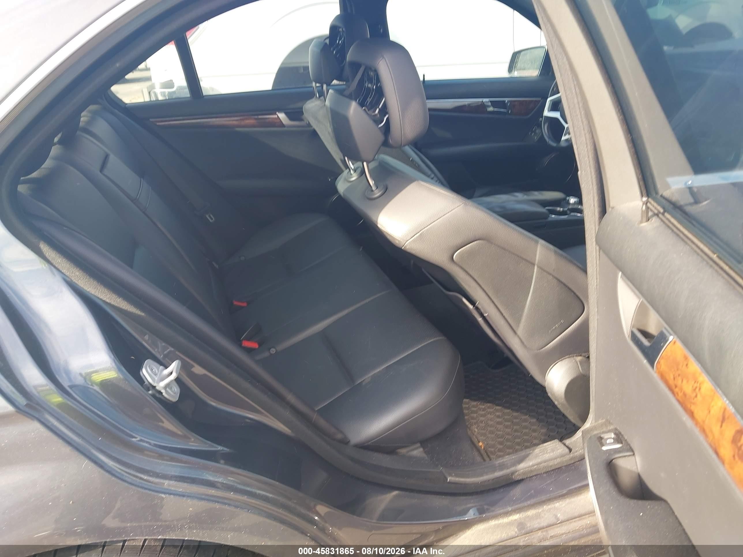 2013 Mercedes-benz C 250 Sport Black vin: WDDGF4HB6DA871503