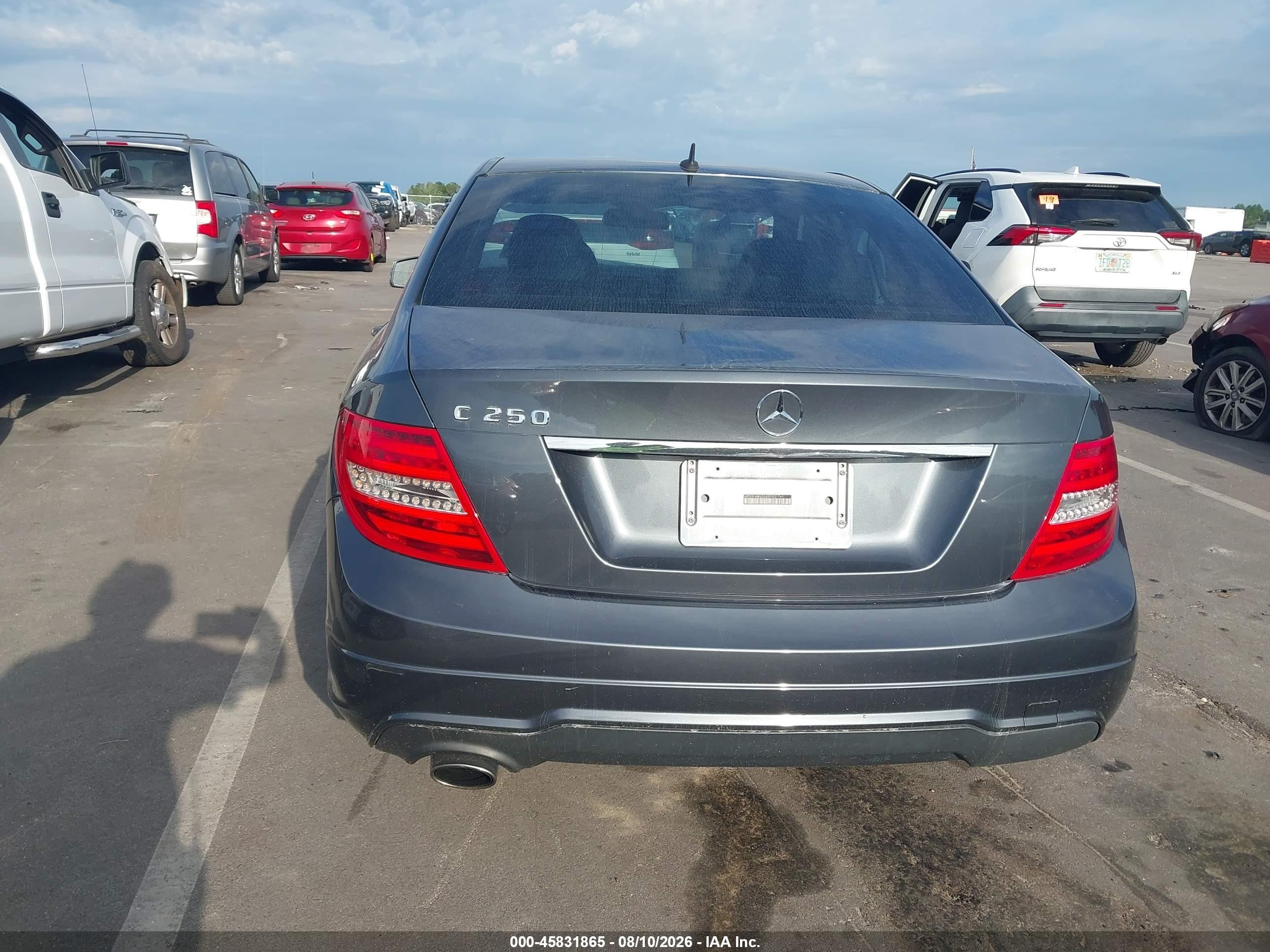 2013 Mercedes-benz C 250 Sport Black vin: WDDGF4HB6DA871503