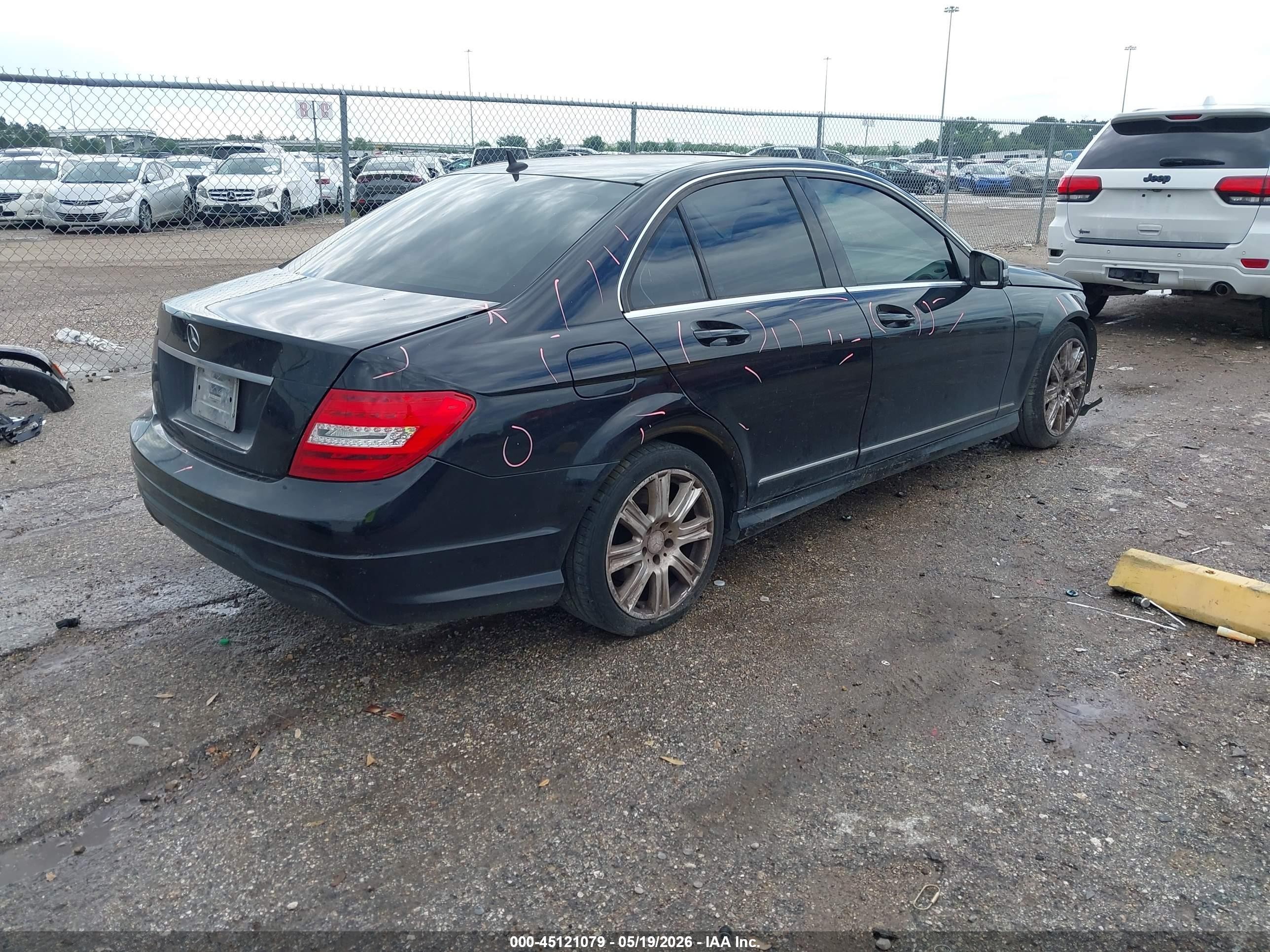 2013 Mercedes-benz C 250 Sport Black vin: WDDGF4HB6DG091921