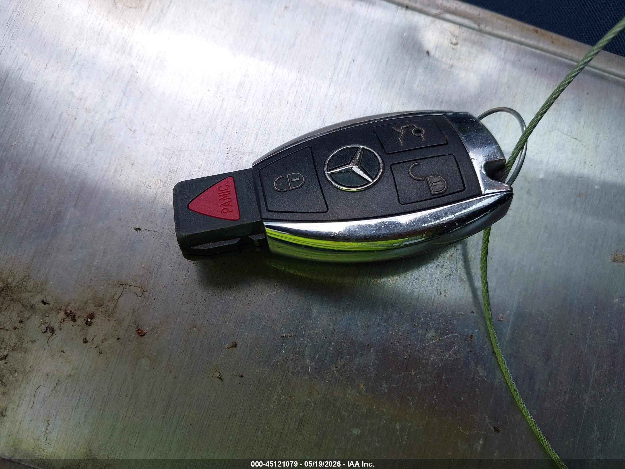 2013 Mercedes-benz C 250 Sport Black vin: WDDGF4HB6DG091921