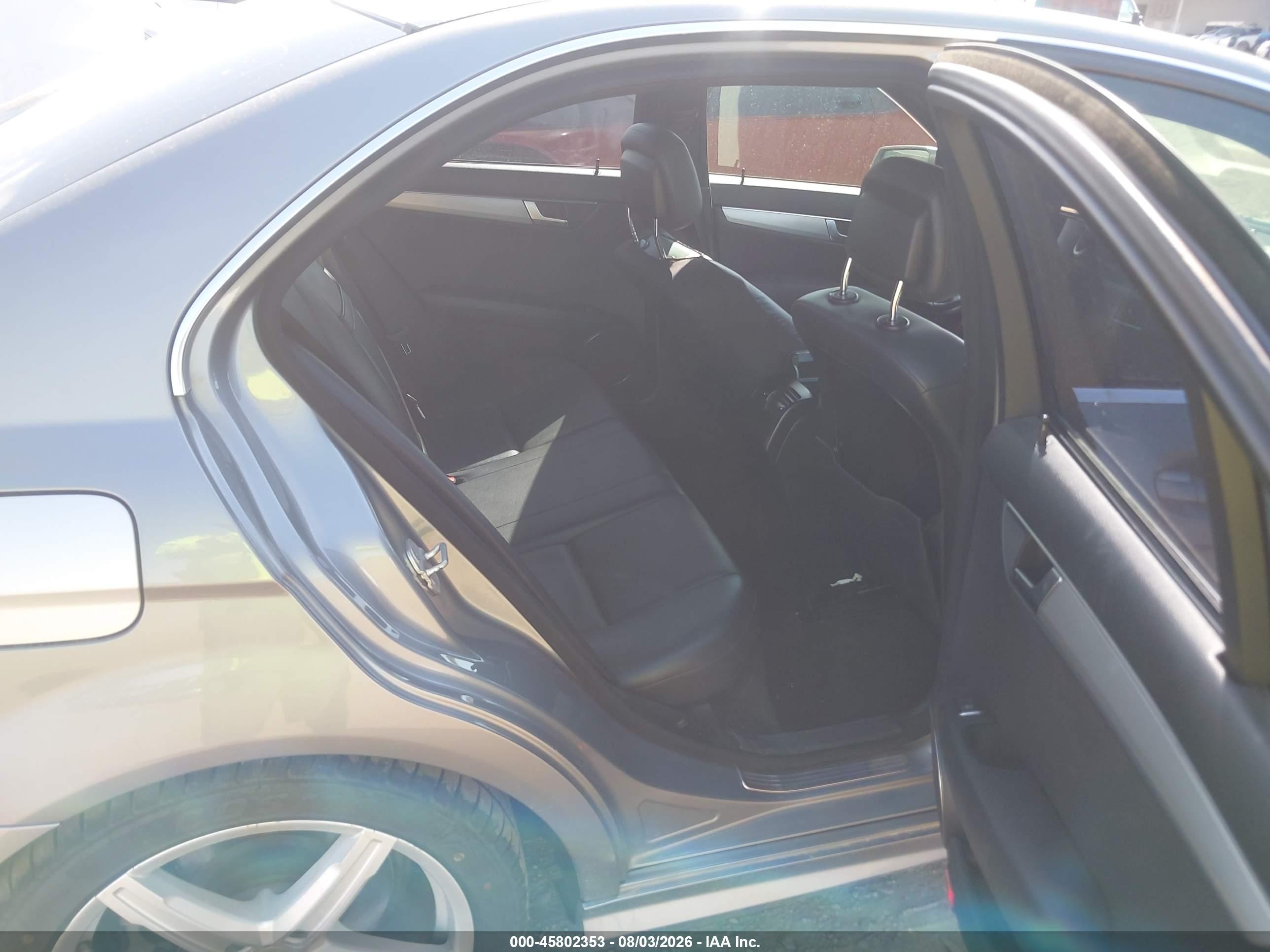 2013 Mercedes-benz C 250 Sport Gray vin: WDDGF4HB6DR266639