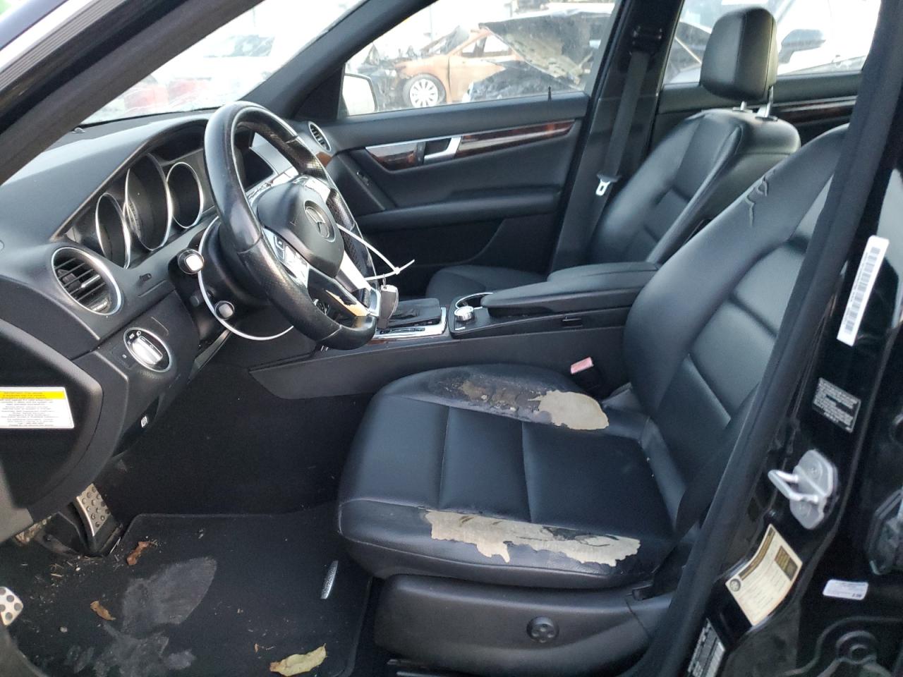 2013 Mercedes-benz C 250 Black vin: WDDGF4HB6DR268309