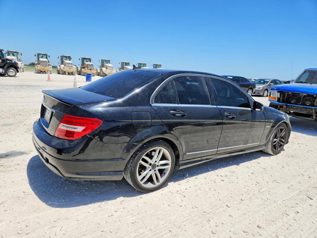 2013 Mercedes-benz C 250 Black vin: WDDGF4HB6DR268309