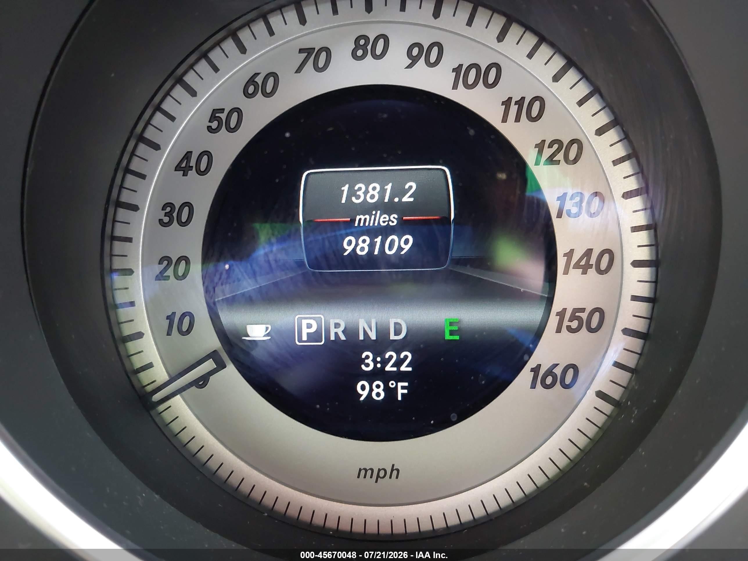 2013 Mercedes-benz C 250 Sport Silver vin: WDDGF4HB6DR298961