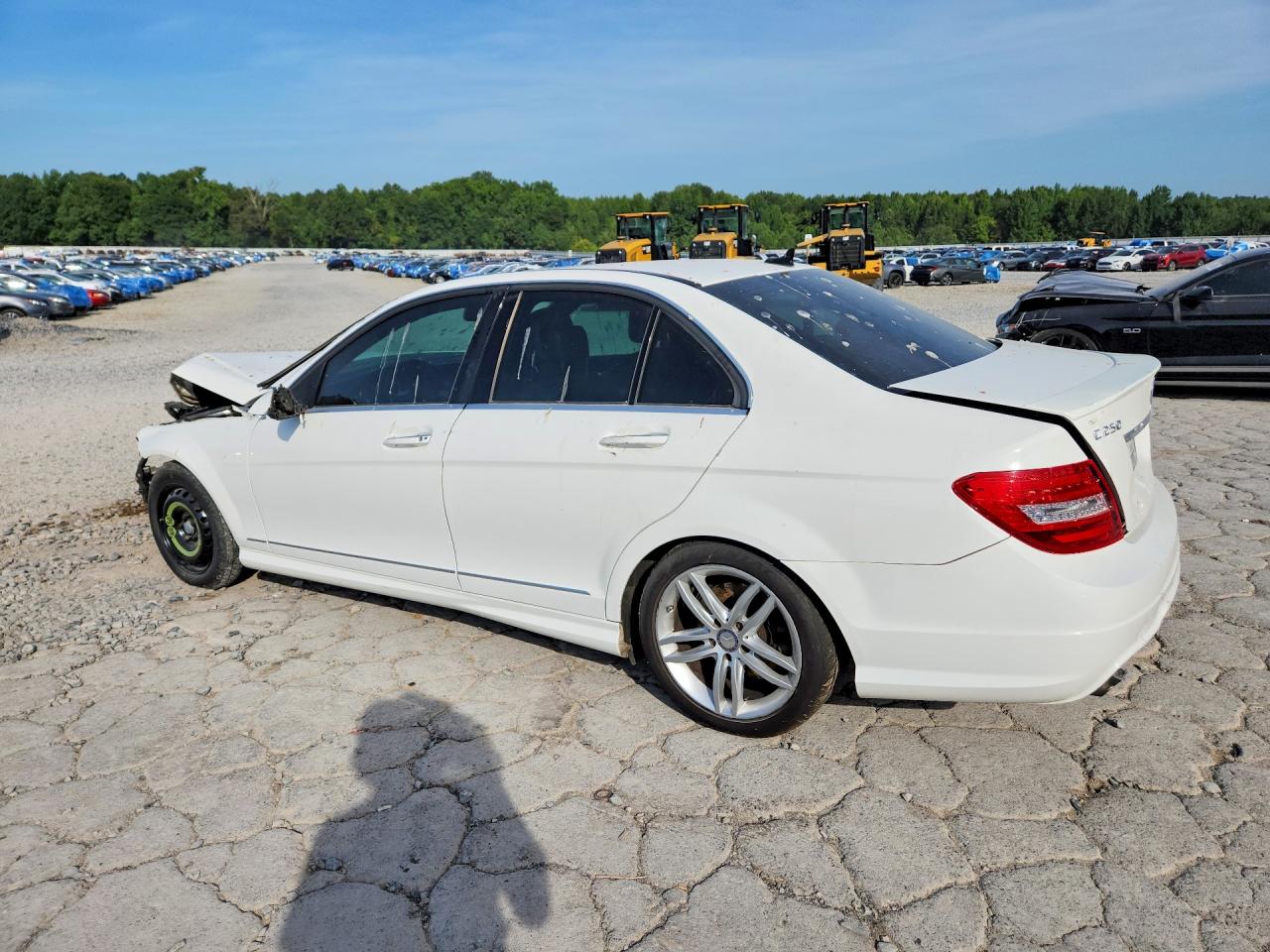 2014 Mercedes-benz C 250 Белый vin: WDDGF4HB6EA941079