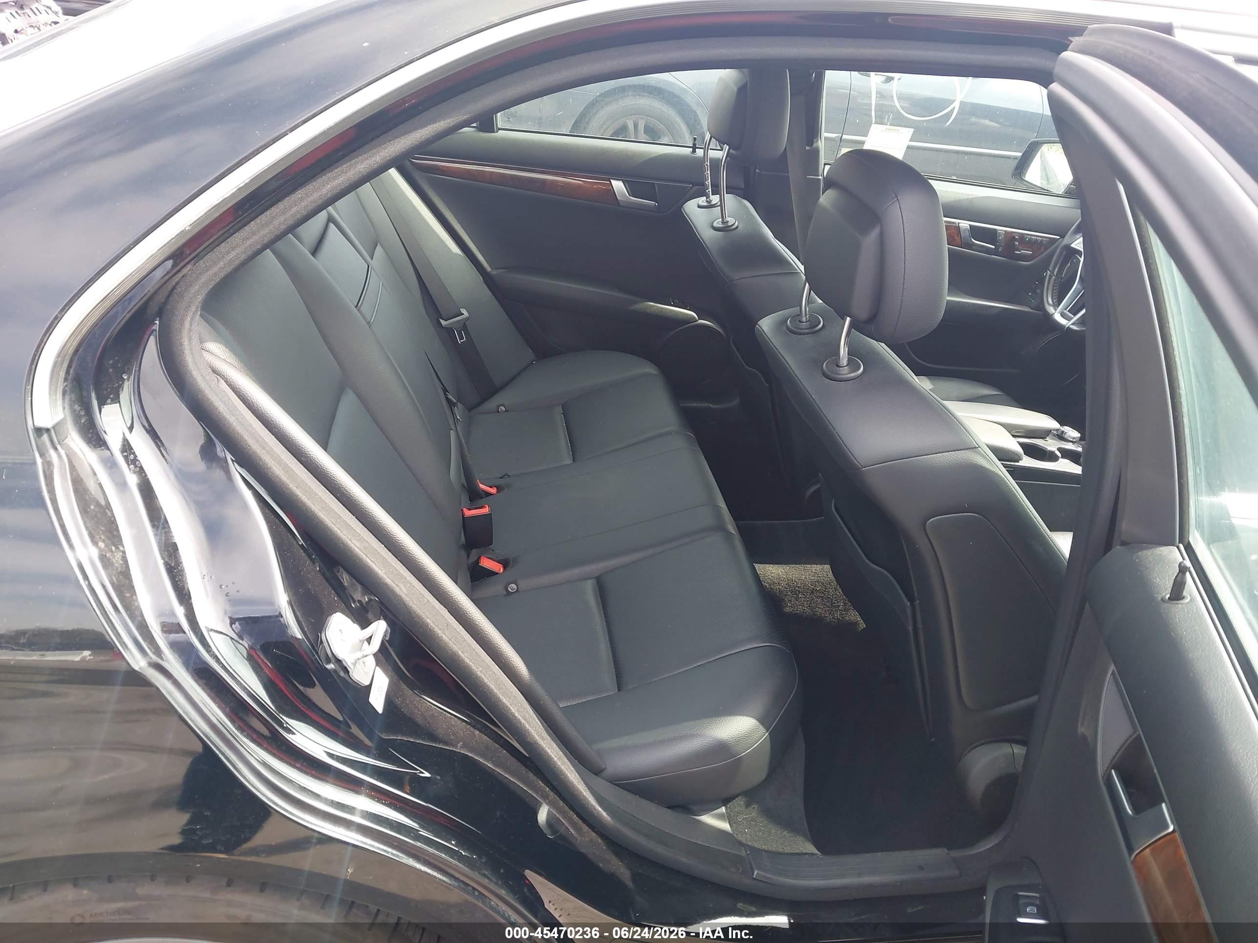2014 Mercedes-benz C 250 Sport Black vin: WDDGF4HB6EA957928