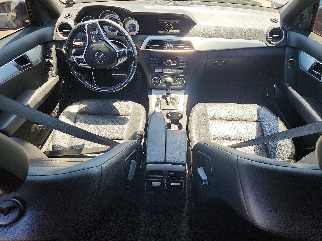 2014 Mercedes-benz C 250 Gray vin: WDDGF4HB6EA966516