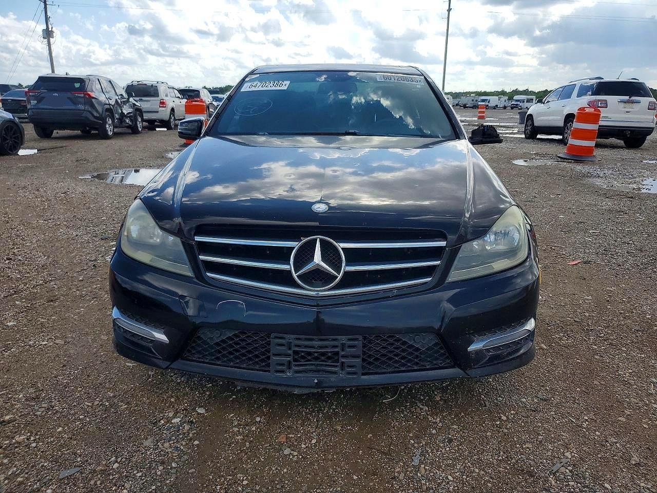 2014 Mercedes-benz C 250 Black vin: WDDGF4HB6EG216966