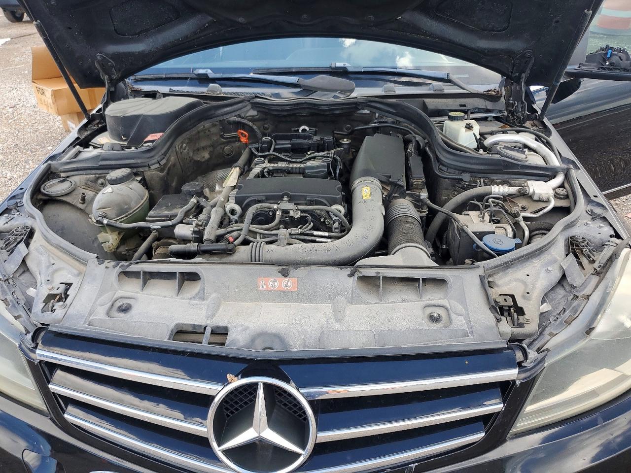 2014 Mercedes-benz C 250 Black vin: WDDGF4HB6EG216966