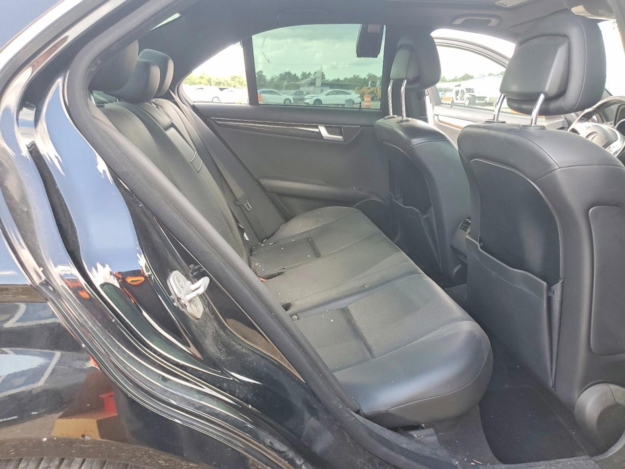 2014 Mercedes-benz C 250 Black vin: WDDGF4HB6EG216966