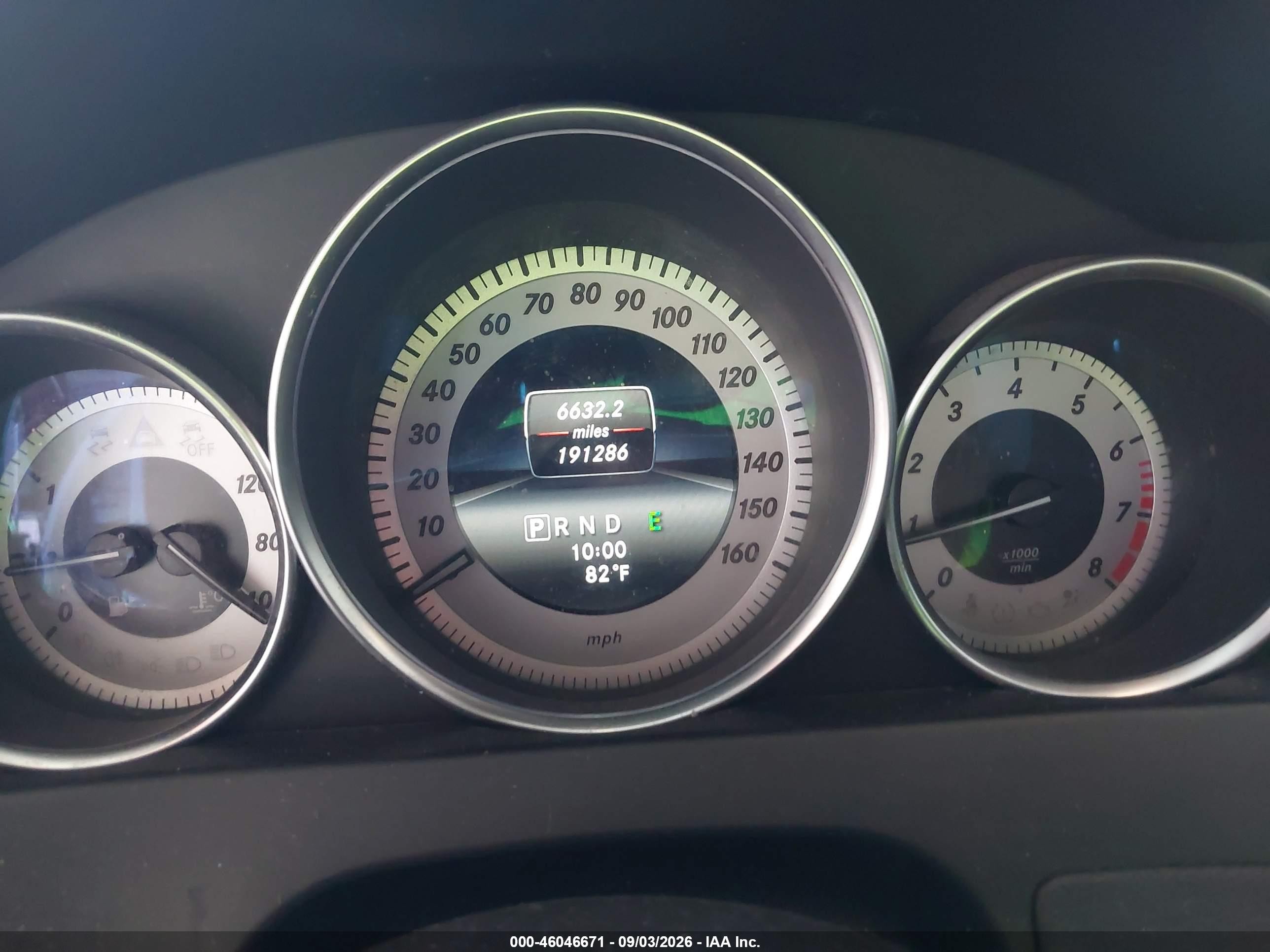 2014 Mercedes-benz C 250 Sport White vin: WDDGF4HB6ER316182