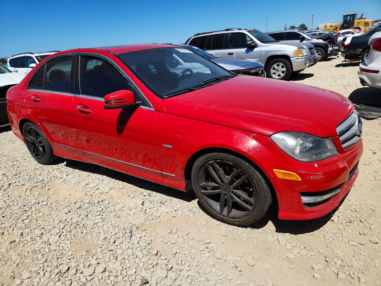 2012 Mercedes-benz C 250 Красный vin: WDDGF4HB7CR203418