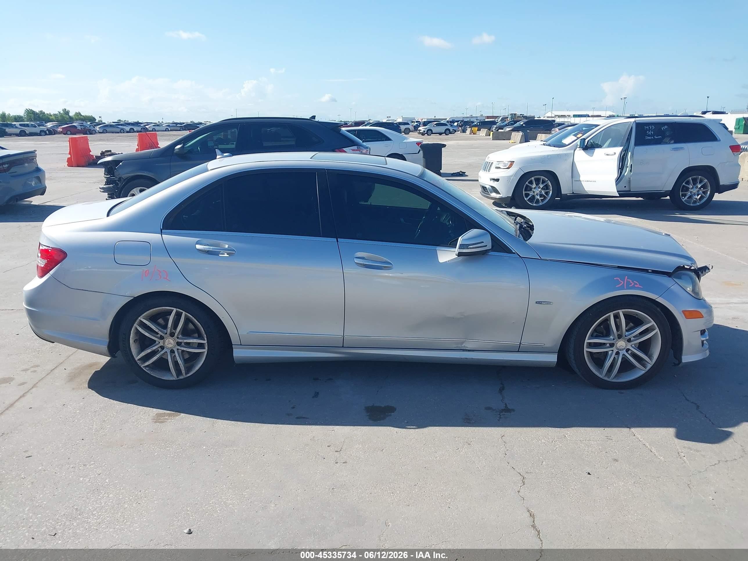2012 Mercedes-benz C 250 Sport Silver vin: WDDGF4HB7CR215505