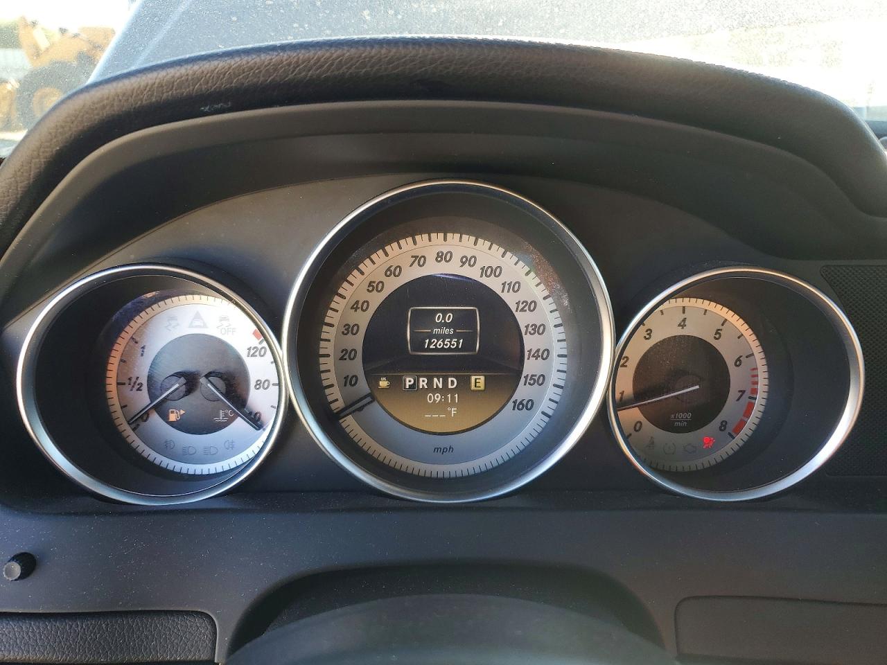 2012 Mercedes-benz C 250 Серый vin: WDDGF4HB7CR240422
