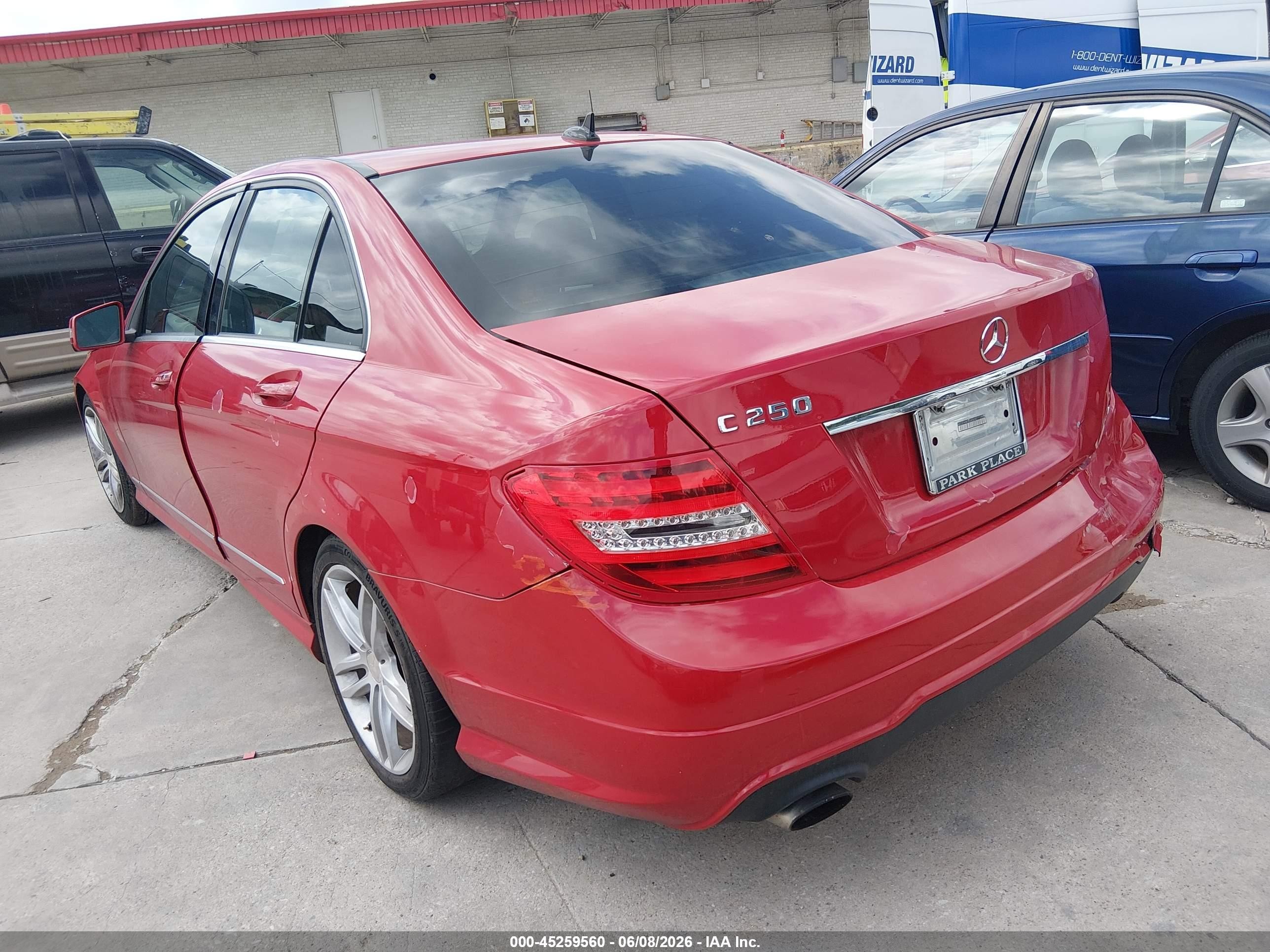 2013 Mercedes-benz C 250 Sport Red vin: WDDGF4HB7DA808345