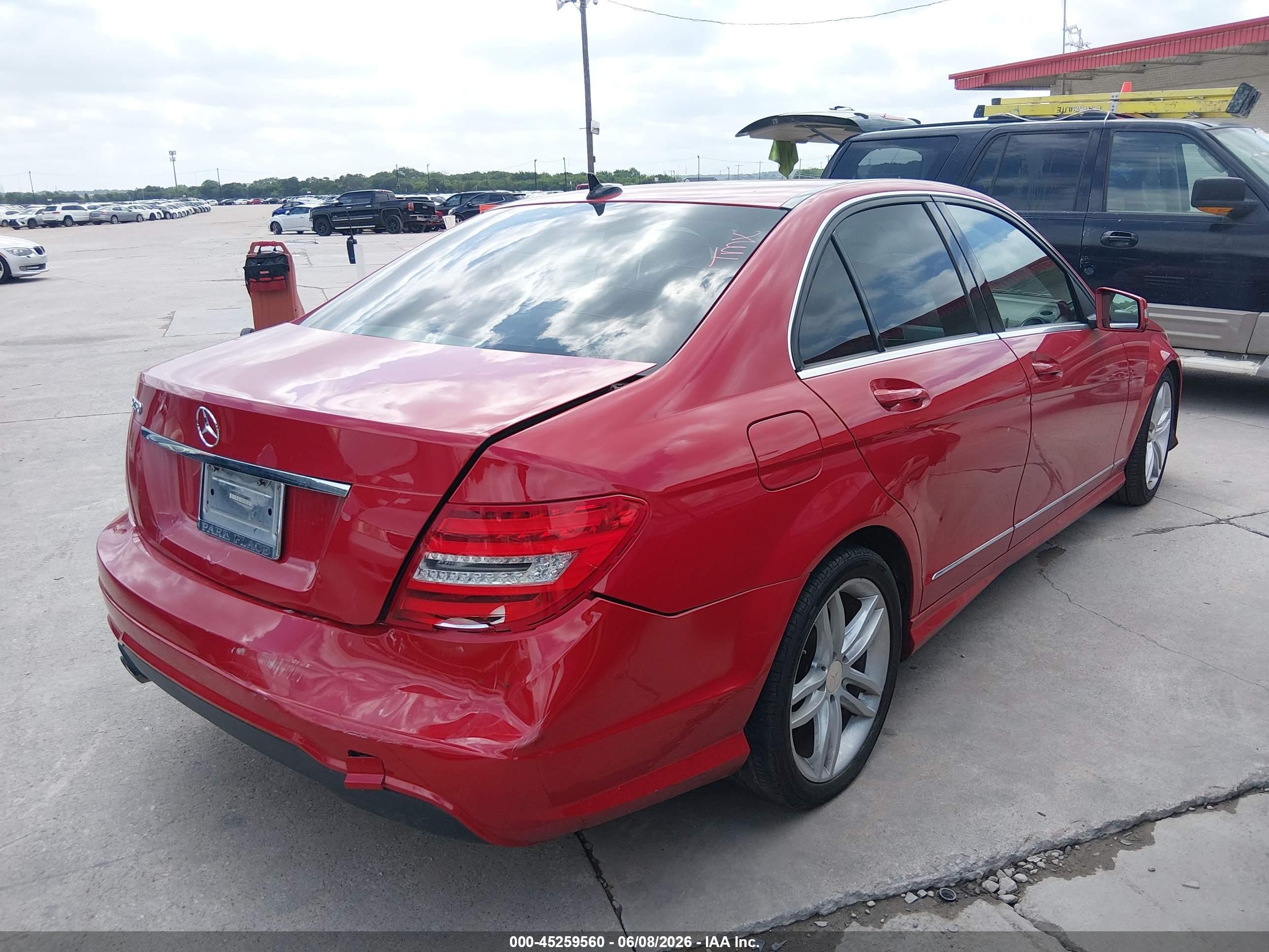 2013 Mercedes-benz C 250 Sport Red vin: WDDGF4HB7DA808345