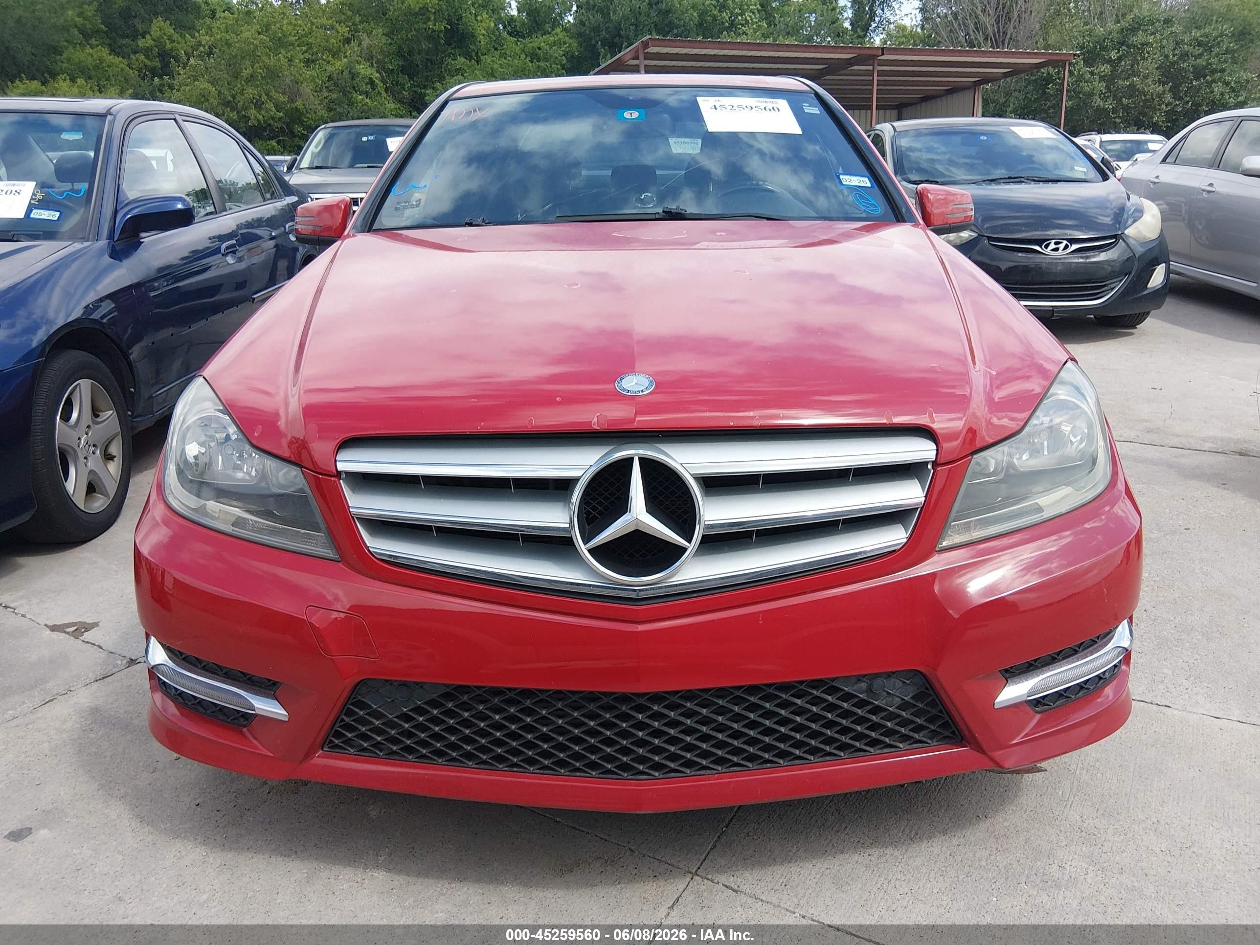 2013 Mercedes-benz C 250 Sport Red vin: WDDGF4HB7DA808345