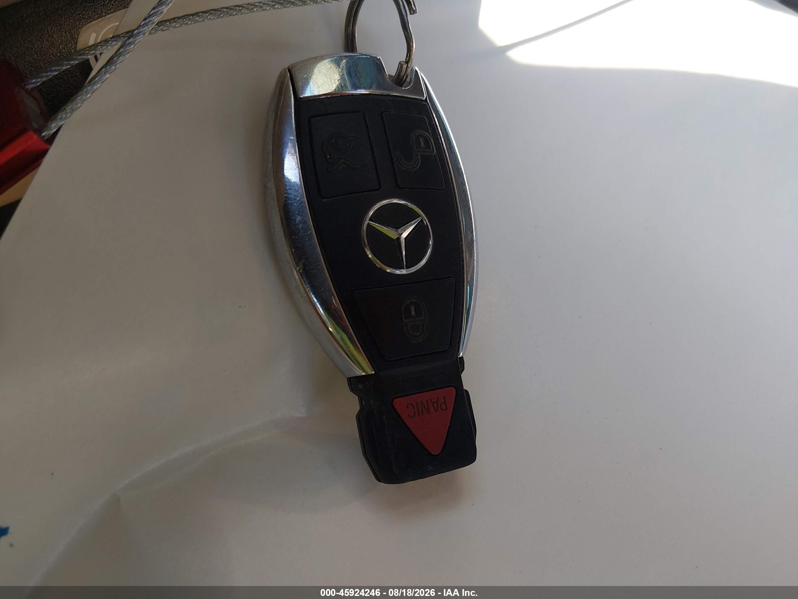 2013 Mercedes-benz C 250 Sport Black vin: WDDGF4HB7DA808863