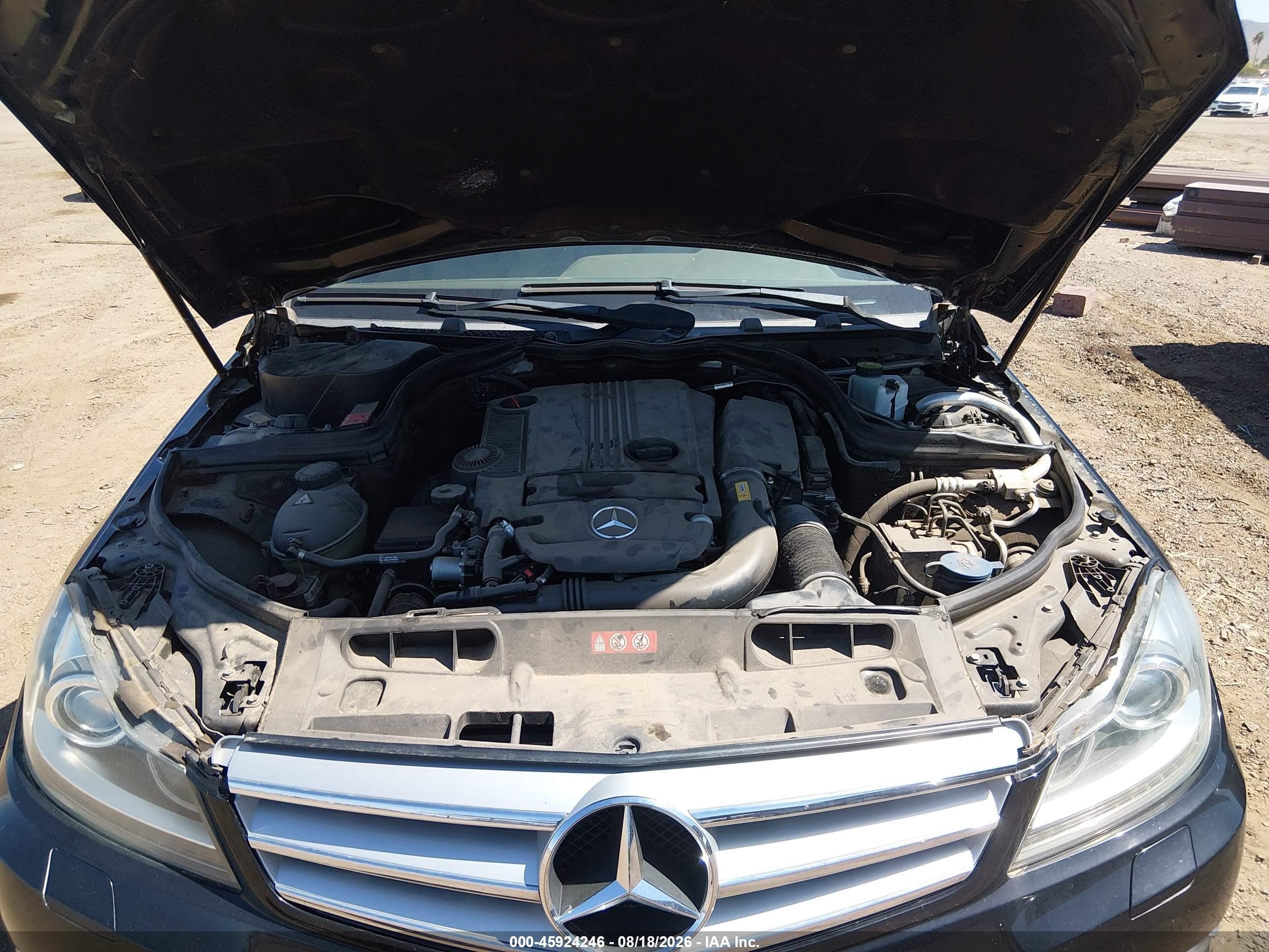 2013 Mercedes-benz C 250 Sport Black vin: WDDGF4HB7DA808863