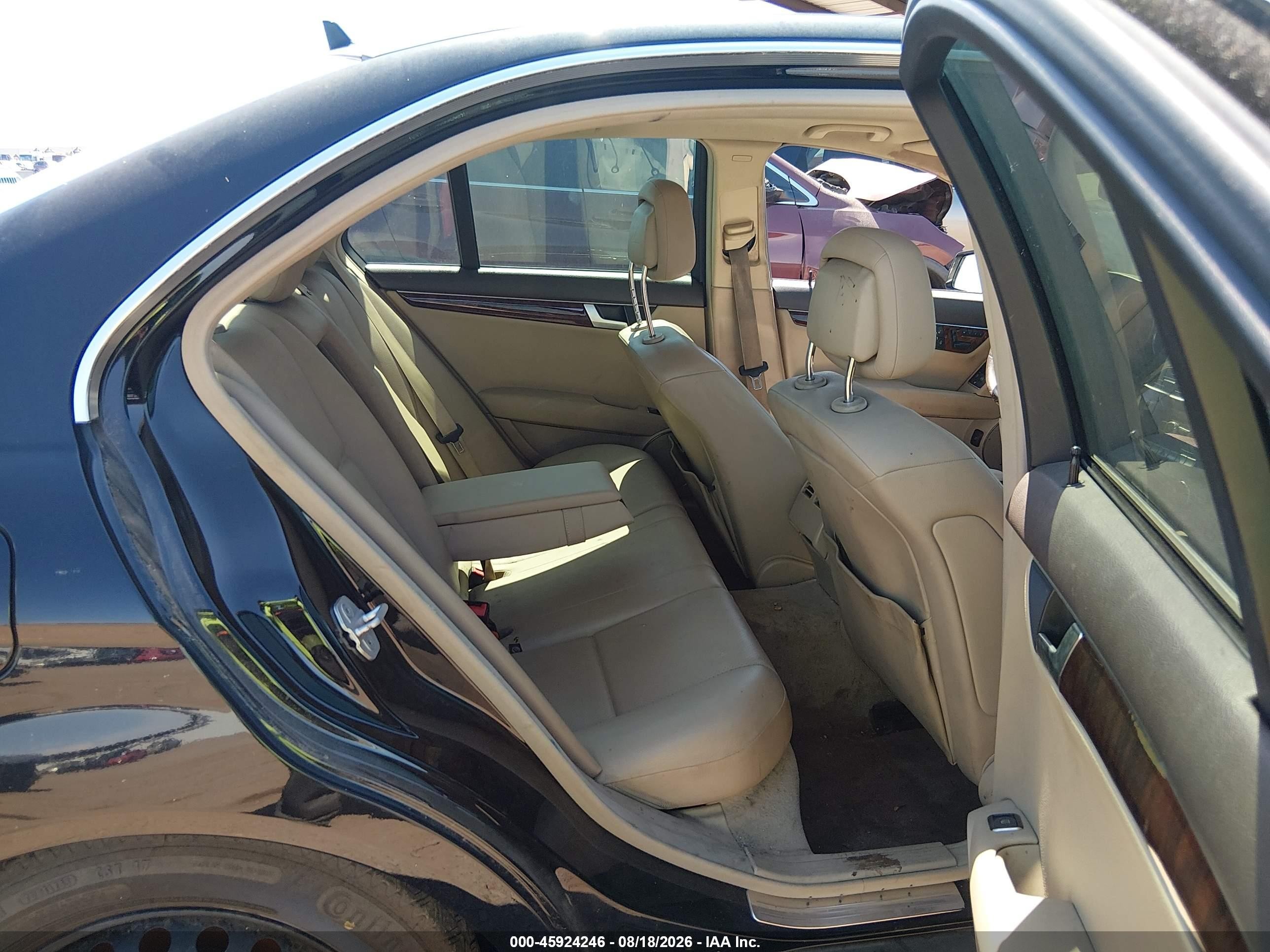2013 Mercedes-benz C 250 Sport Black vin: WDDGF4HB7DA808863