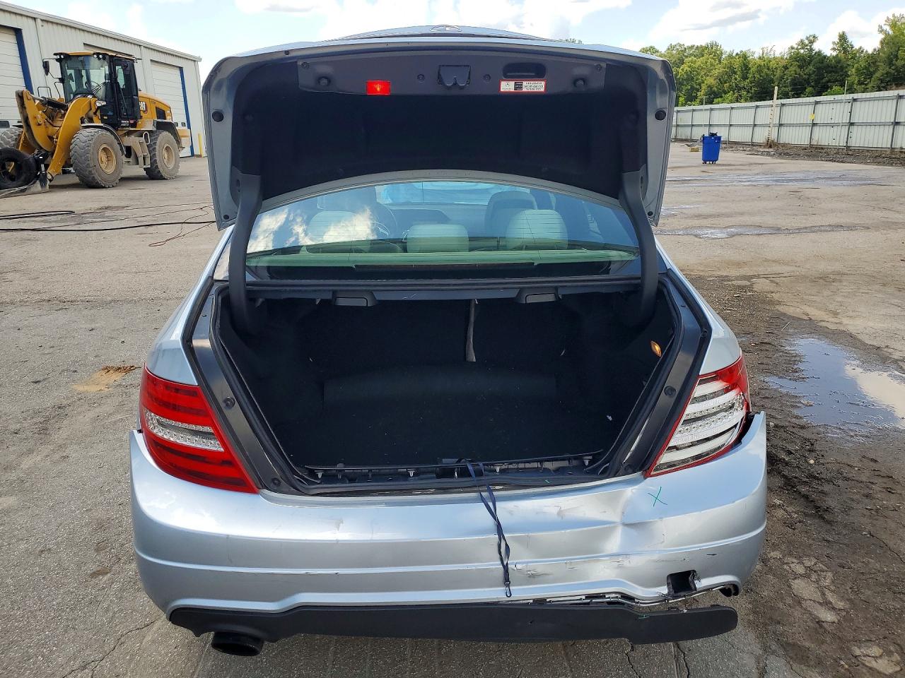 2013 Mercedes-benz C 250 Silver vin: WDDGF4HB7DA829566