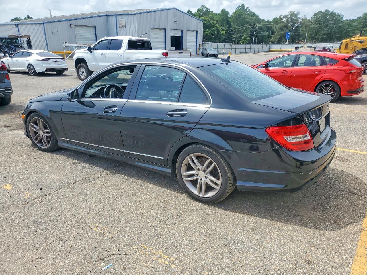 2013 Mercedes-benz C 250 Black vin: WDDGF4HB7DR276077