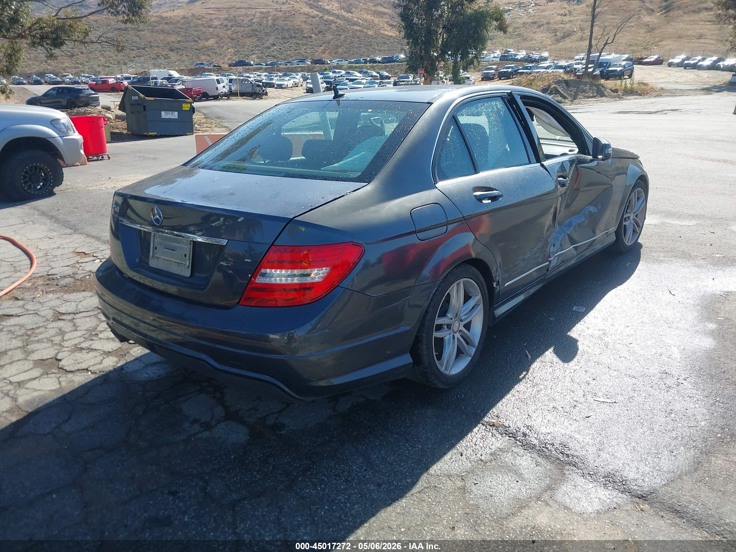 2013 Mercedes-benz C 250 Sport Gray vin: WDDGF4HB7DR285975