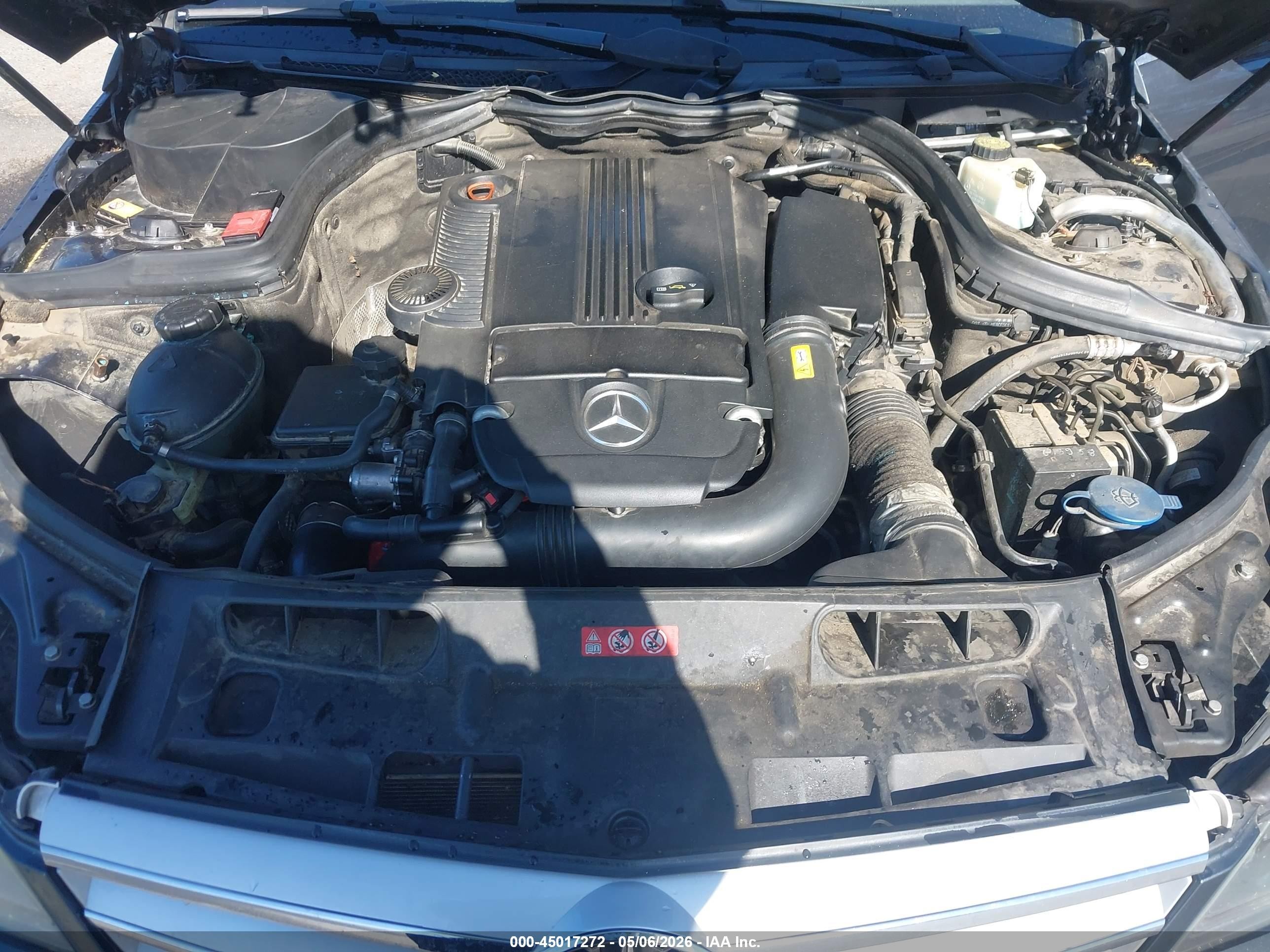 2013 Mercedes-benz C 250 Sport Gray vin: WDDGF4HB7DR285975