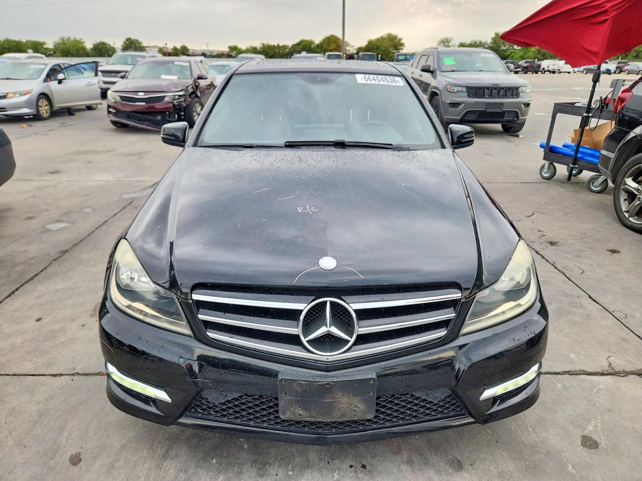 2014 Mercedes-benz C 250 Черный vin: WDDGF4HB7EA927983