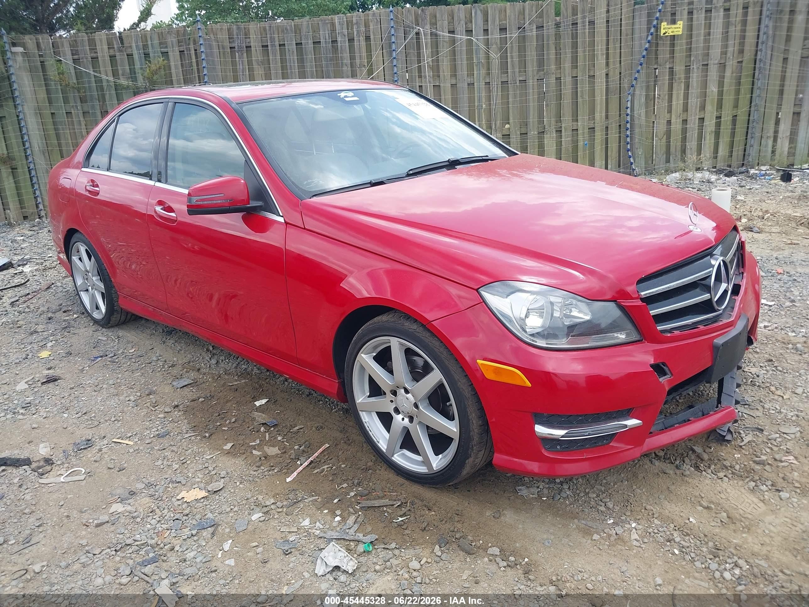 2014 Mercedes-benz C 250 Sport Red vin: WDDGF4HB7EA952771