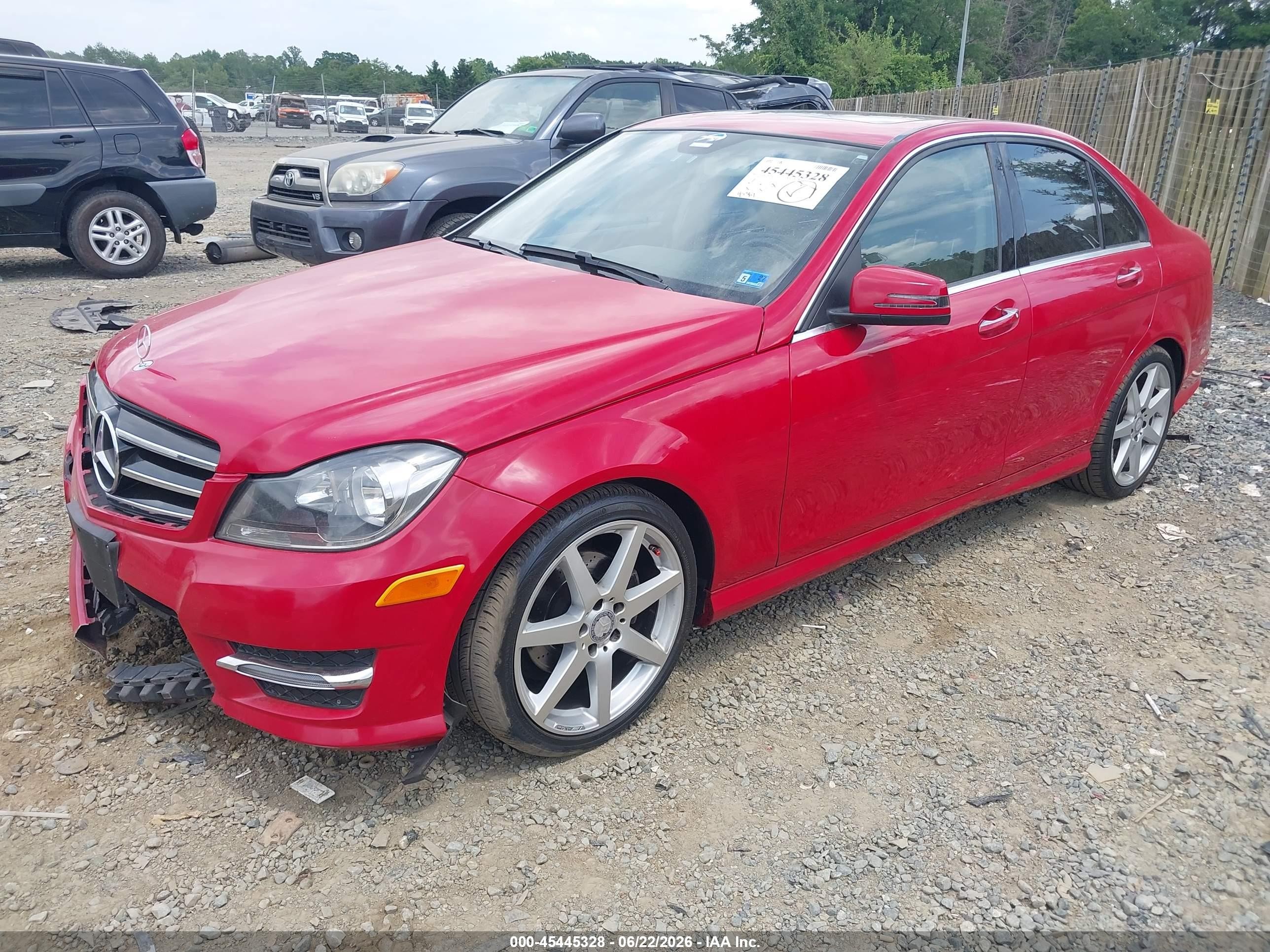 2014 Mercedes-benz C 250 Sport Red vin: WDDGF4HB7EA952771